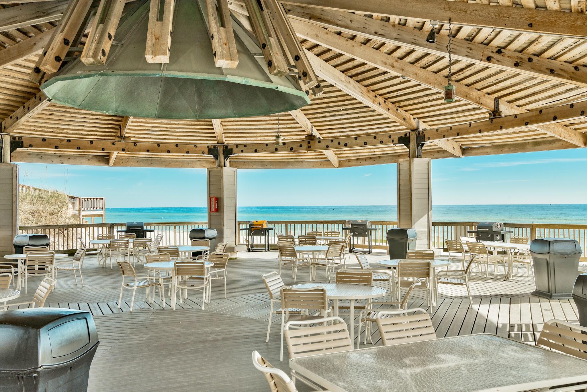 Jetty East Condominium - Residential