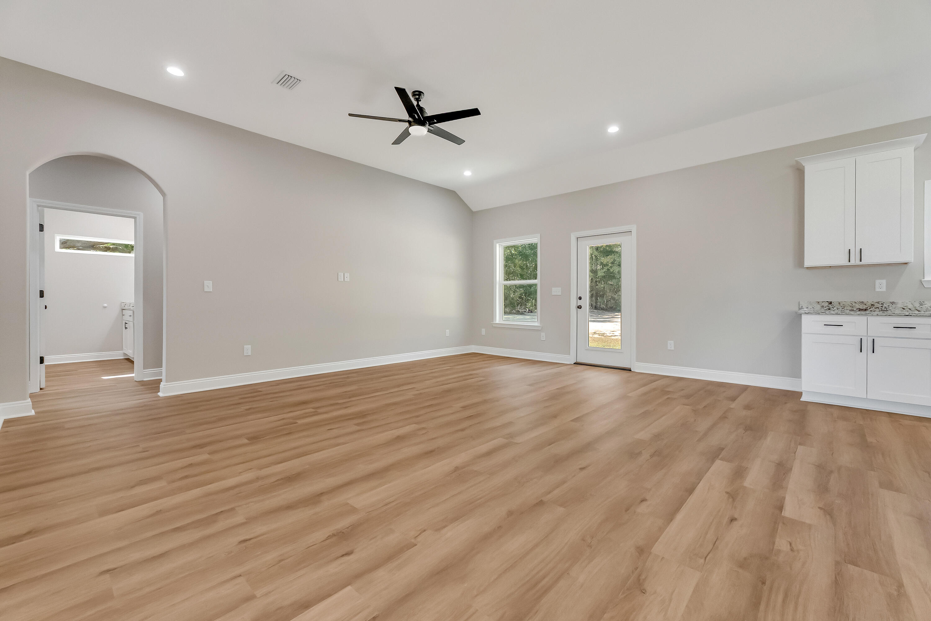 PARKER HEIGHTS - Residential