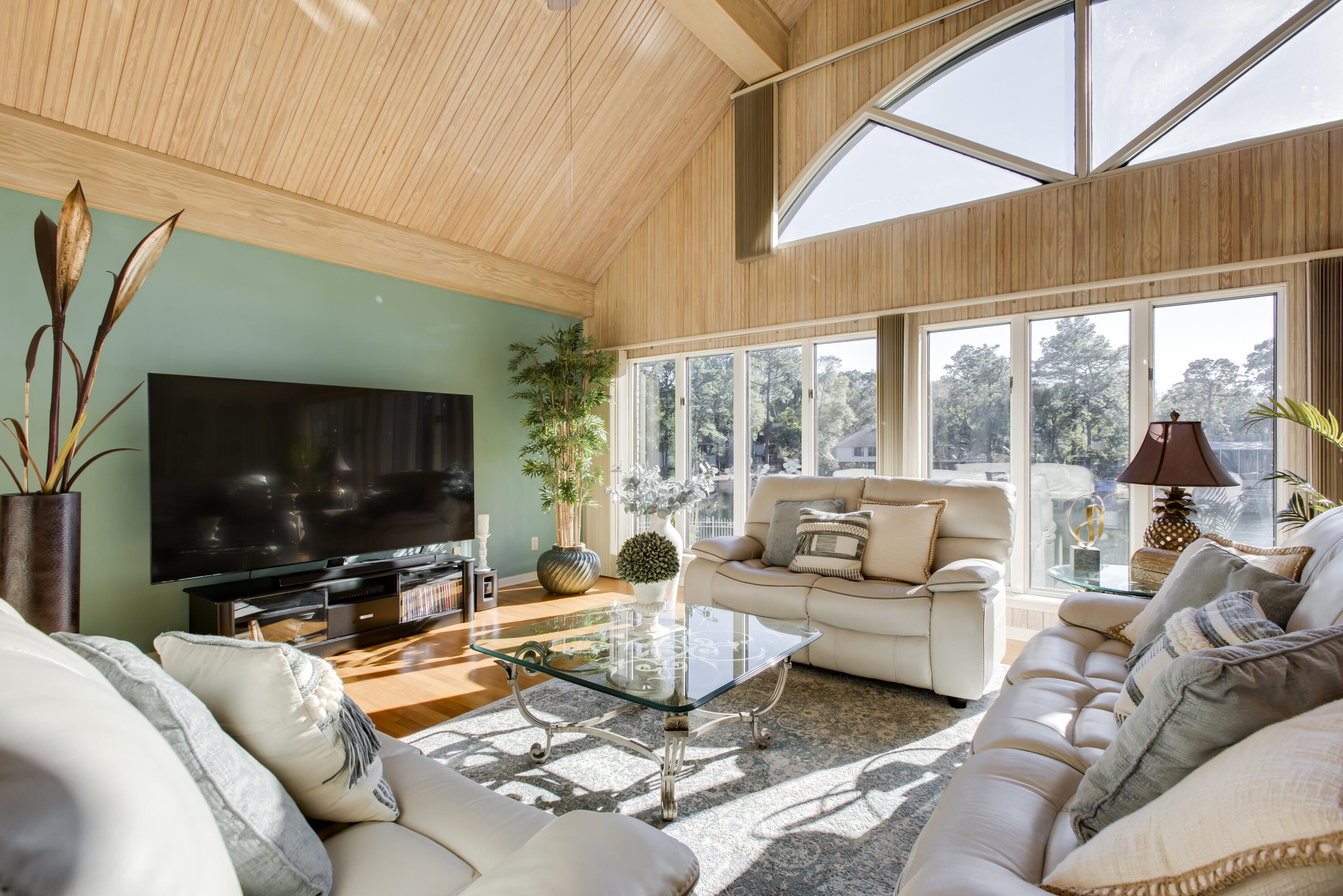 Rocky Bayou Cc Est 3 - Residential