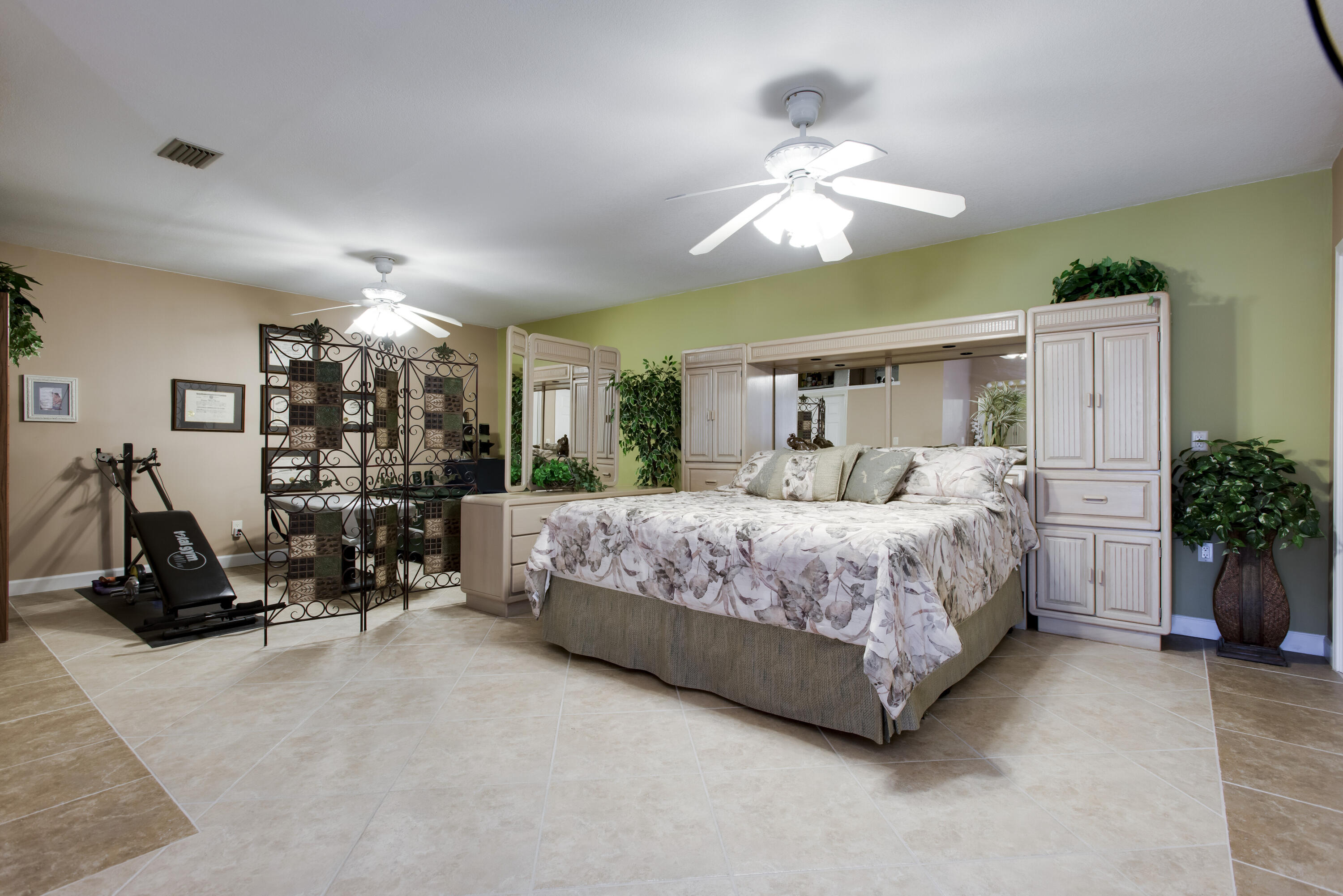 Rocky Bayou Cc Est 3 - Residential