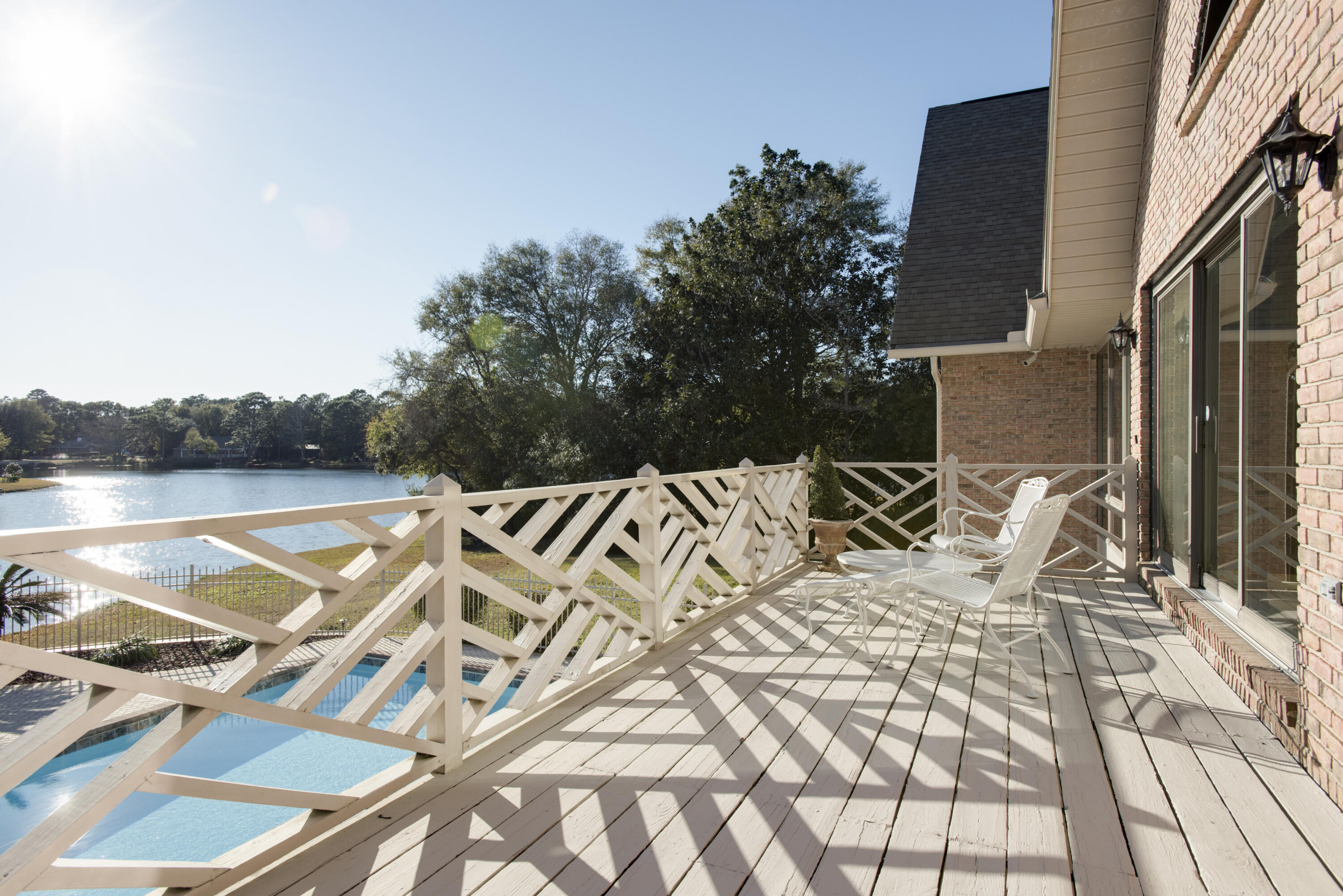 Rocky Bayou Cc Est 3 - Residential