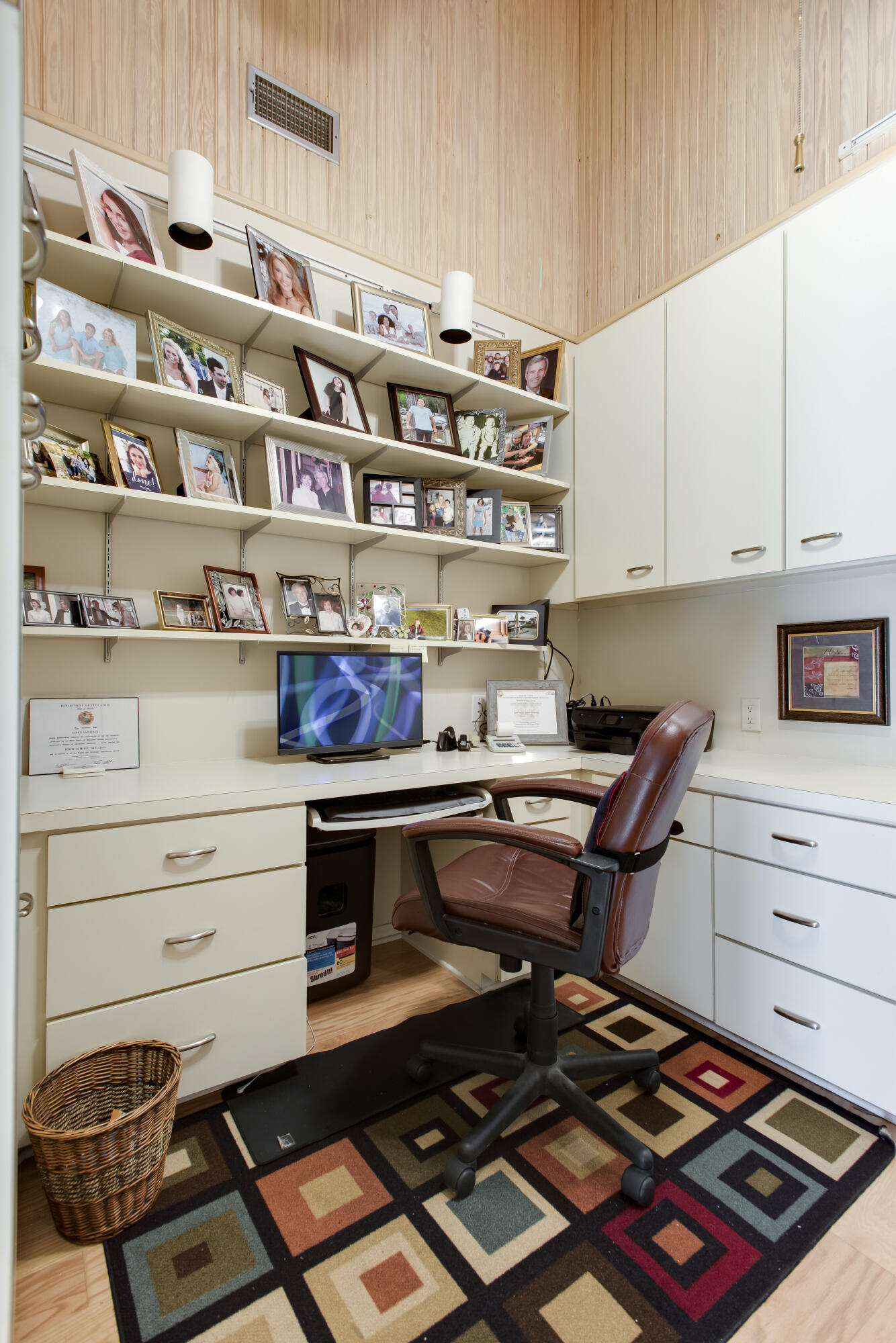 Rocky Bayou Cc Est 3 - Residential