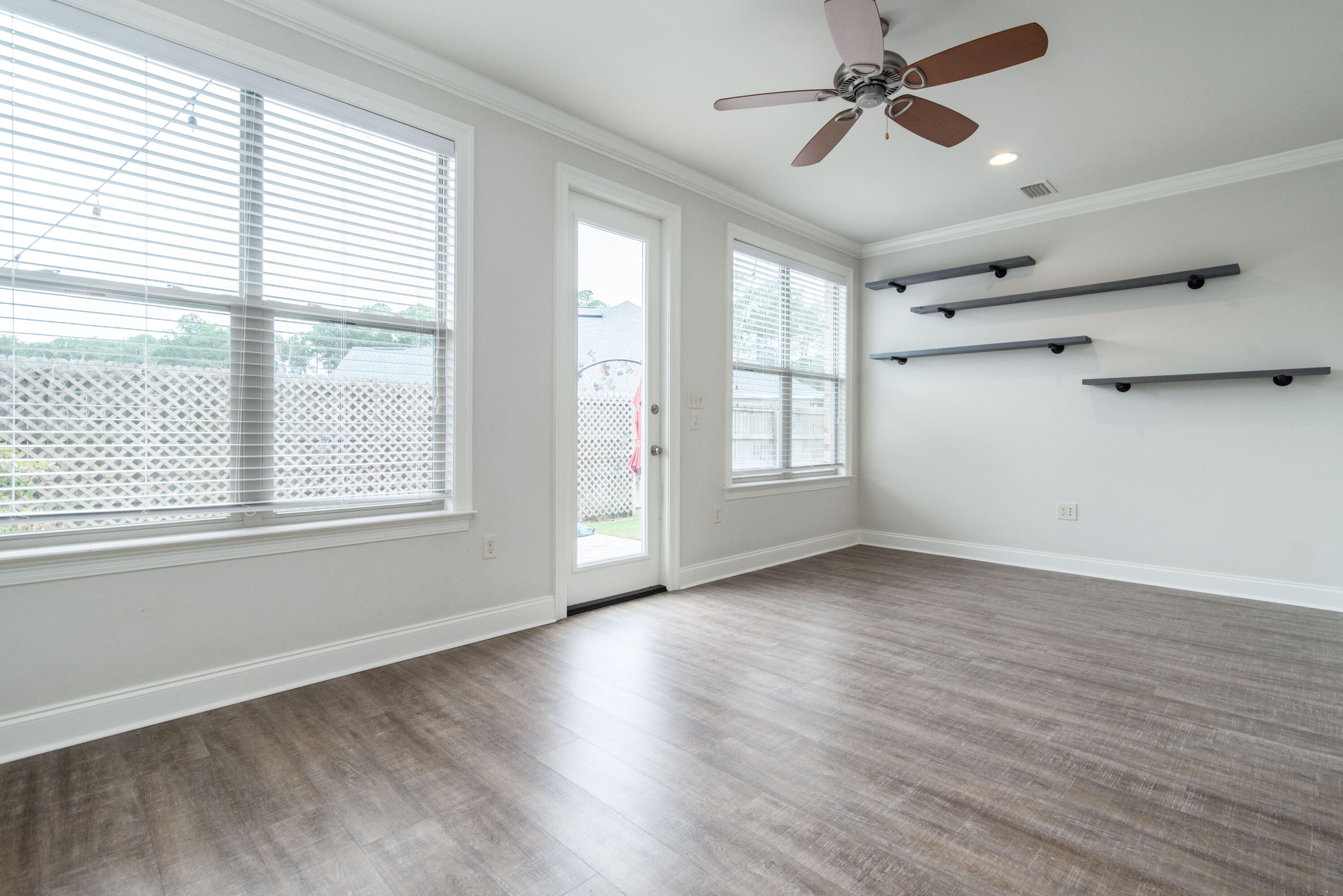 MAGNOLIA WOODS - Residential Lease