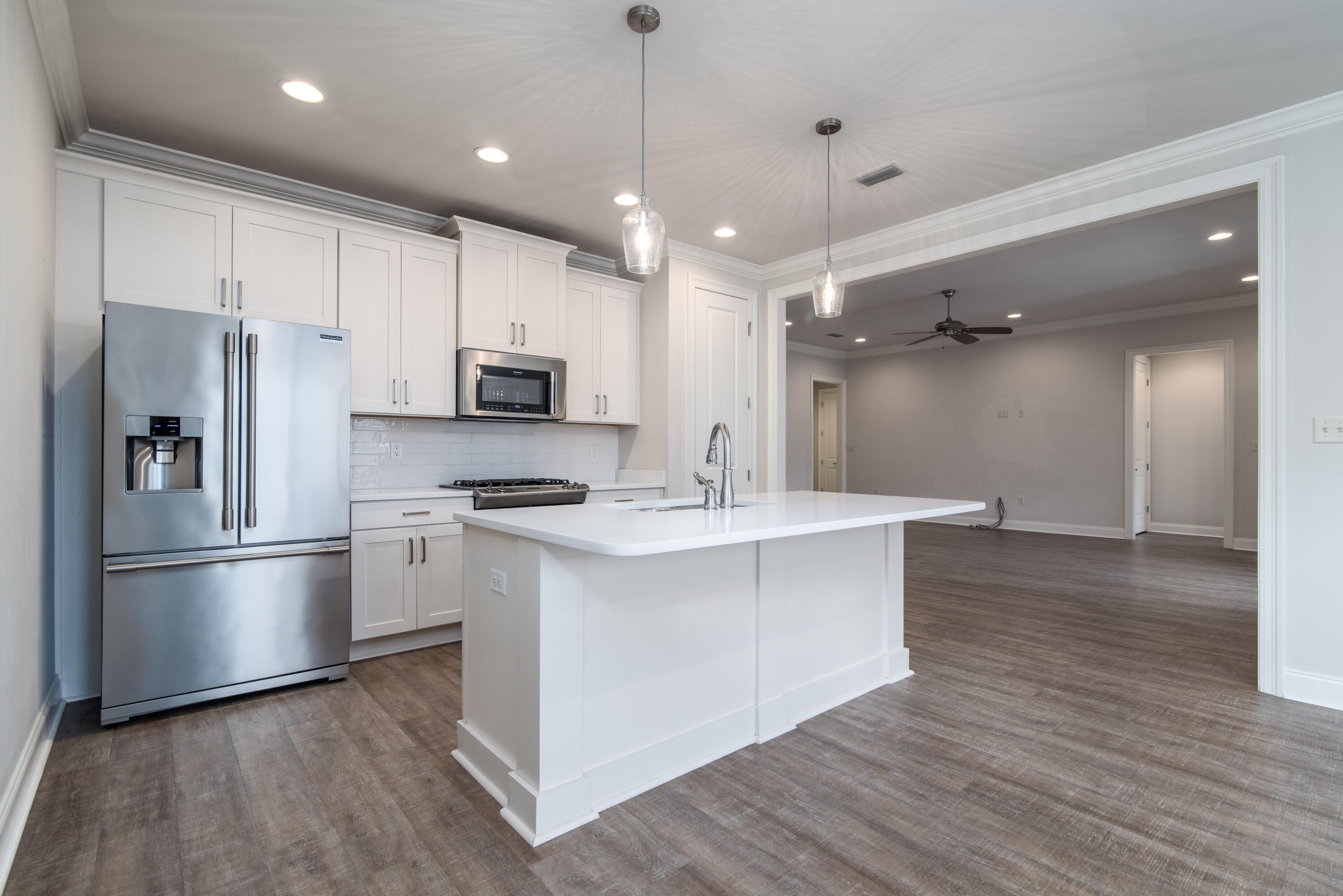 MAGNOLIA WOODS - Residential Lease