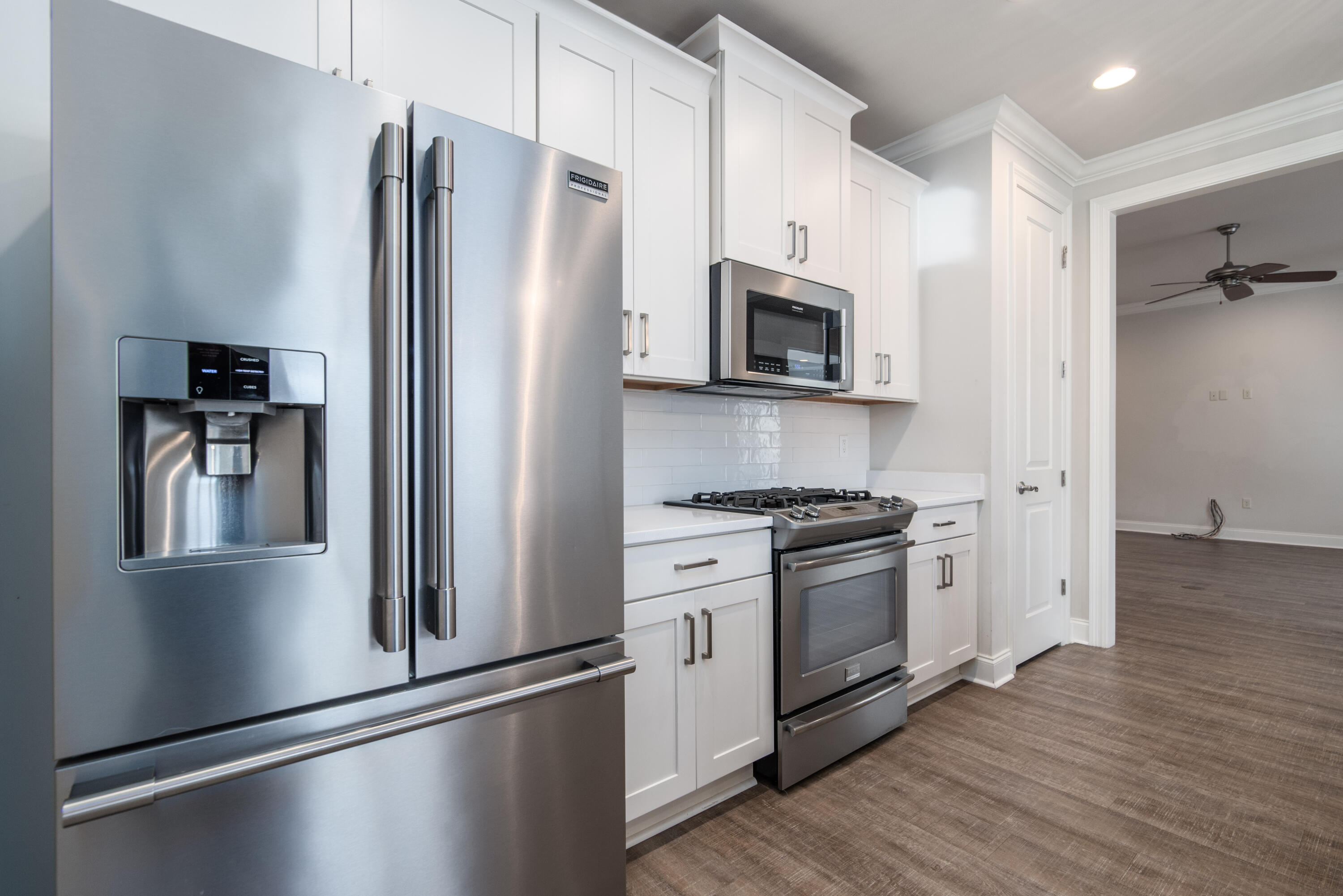 MAGNOLIA WOODS - Residential Lease