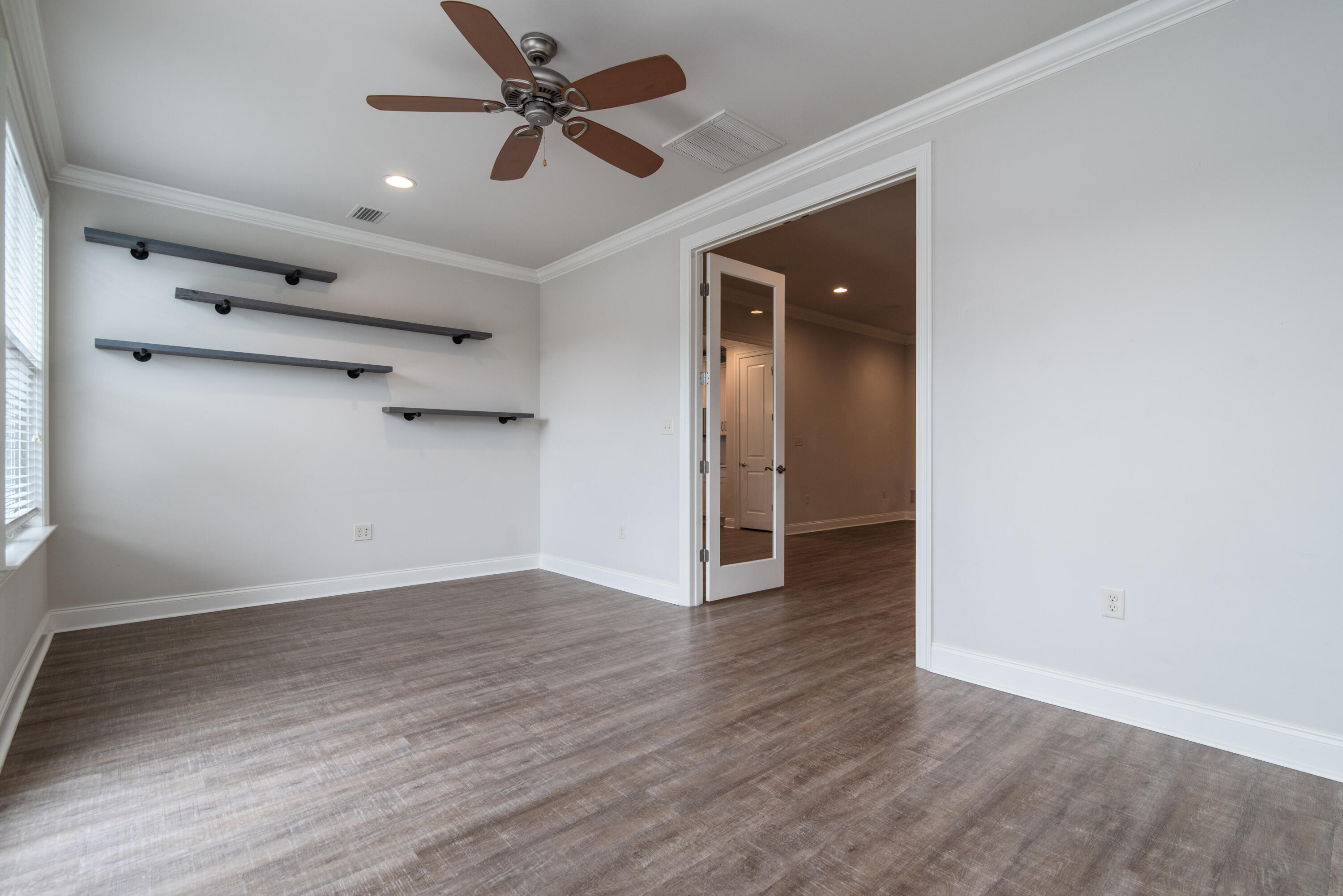 MAGNOLIA WOODS - Residential Lease