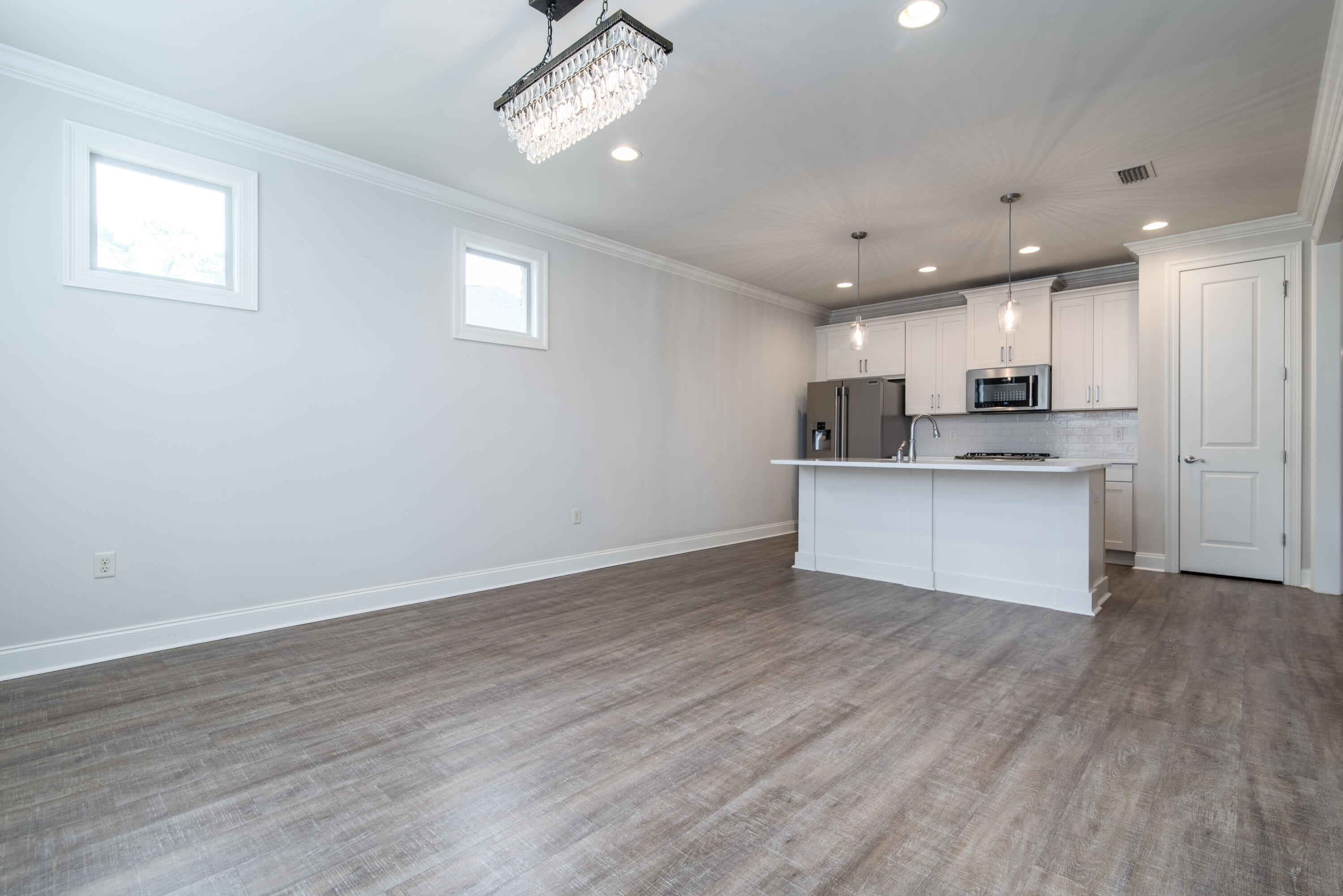 MAGNOLIA WOODS - Residential Lease