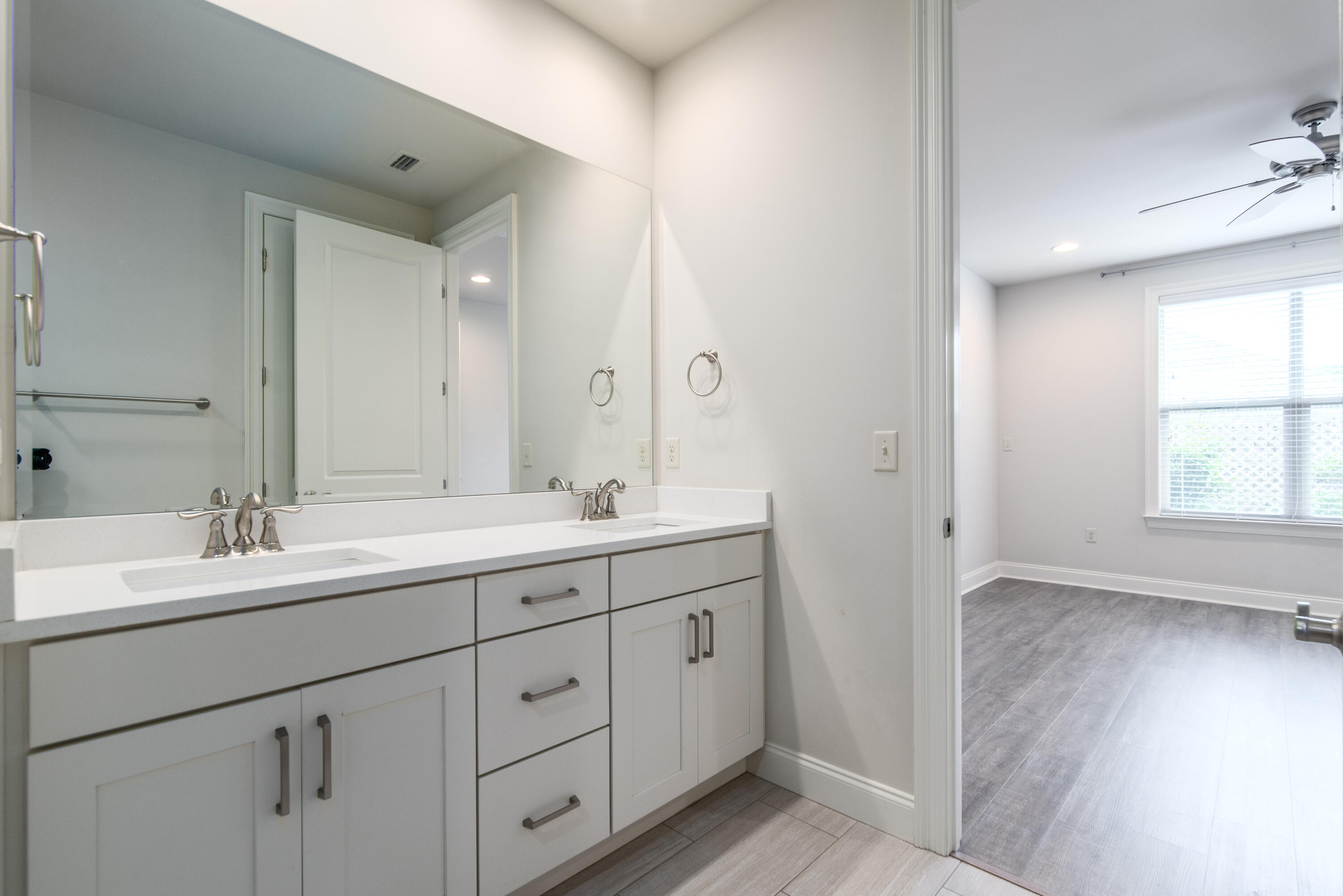 MAGNOLIA WOODS - Residential Lease