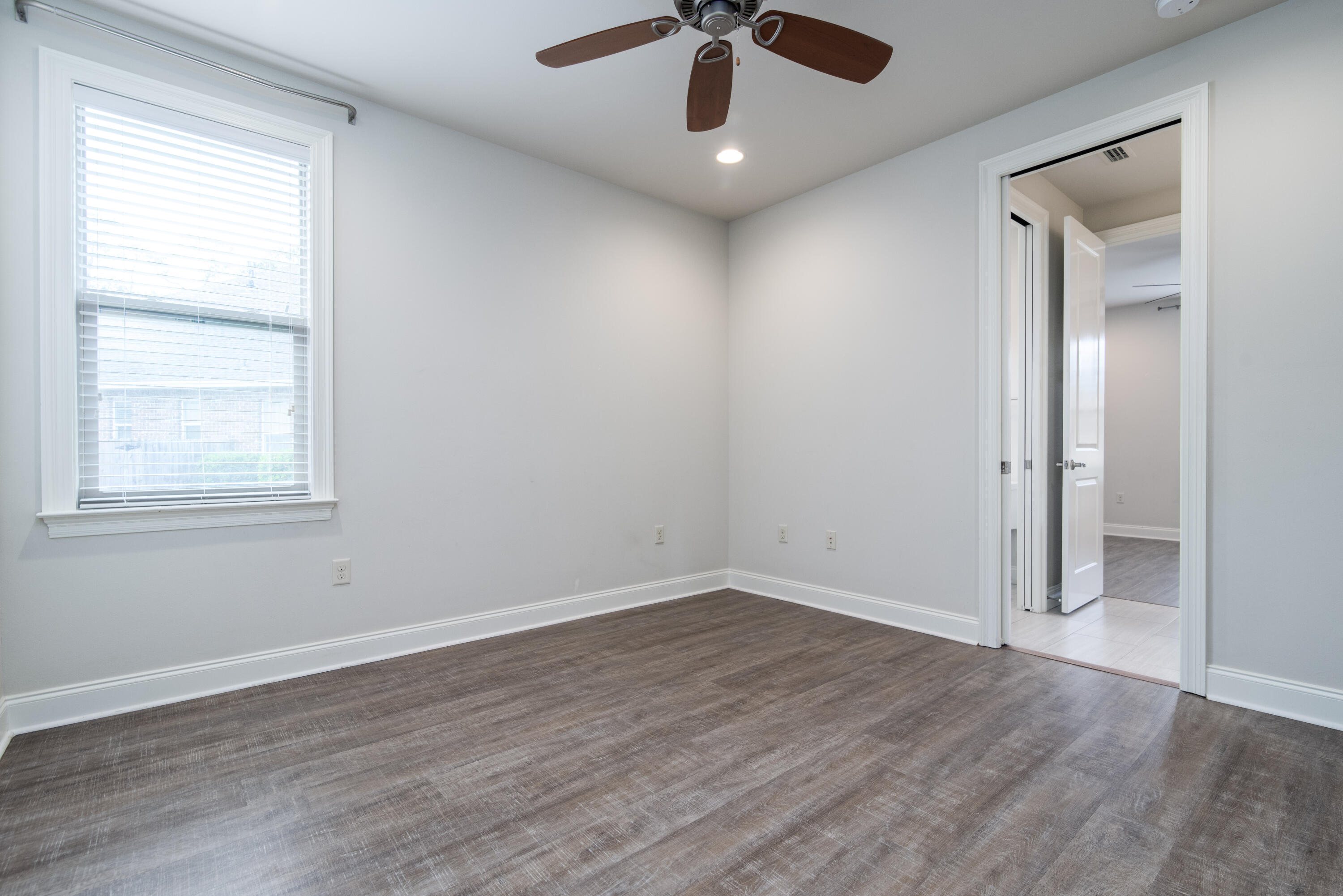 MAGNOLIA WOODS - Residential Lease