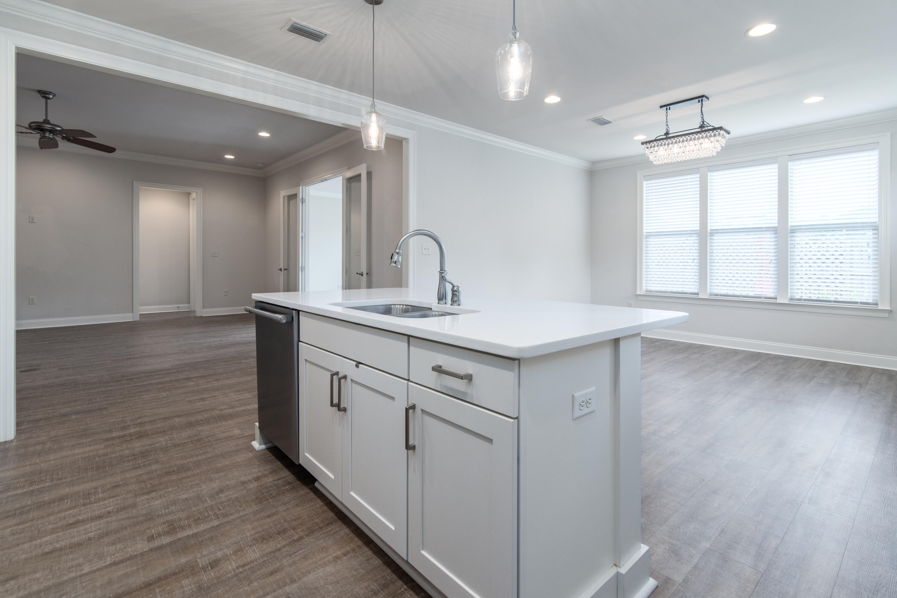 MAGNOLIA WOODS - Residential Lease