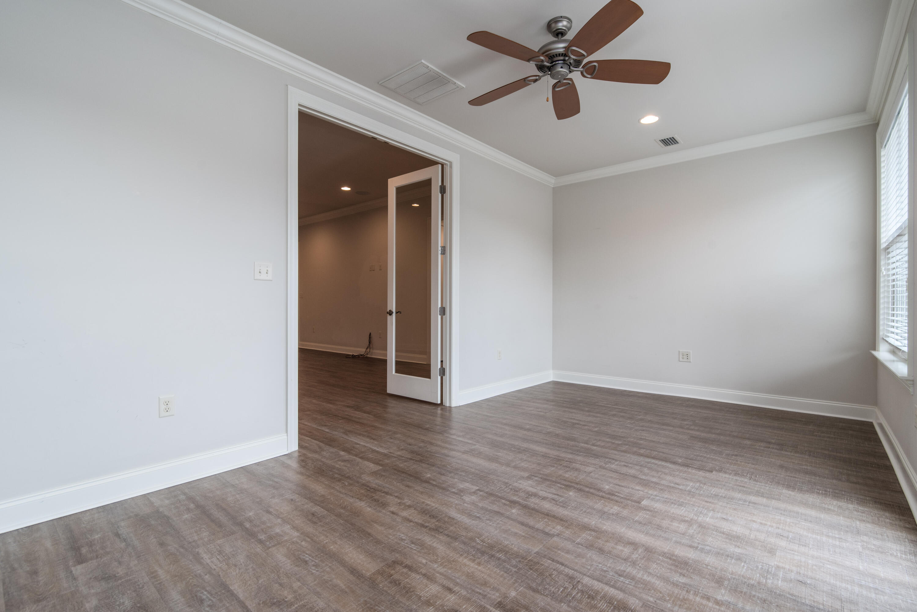 MAGNOLIA WOODS - Residential Lease