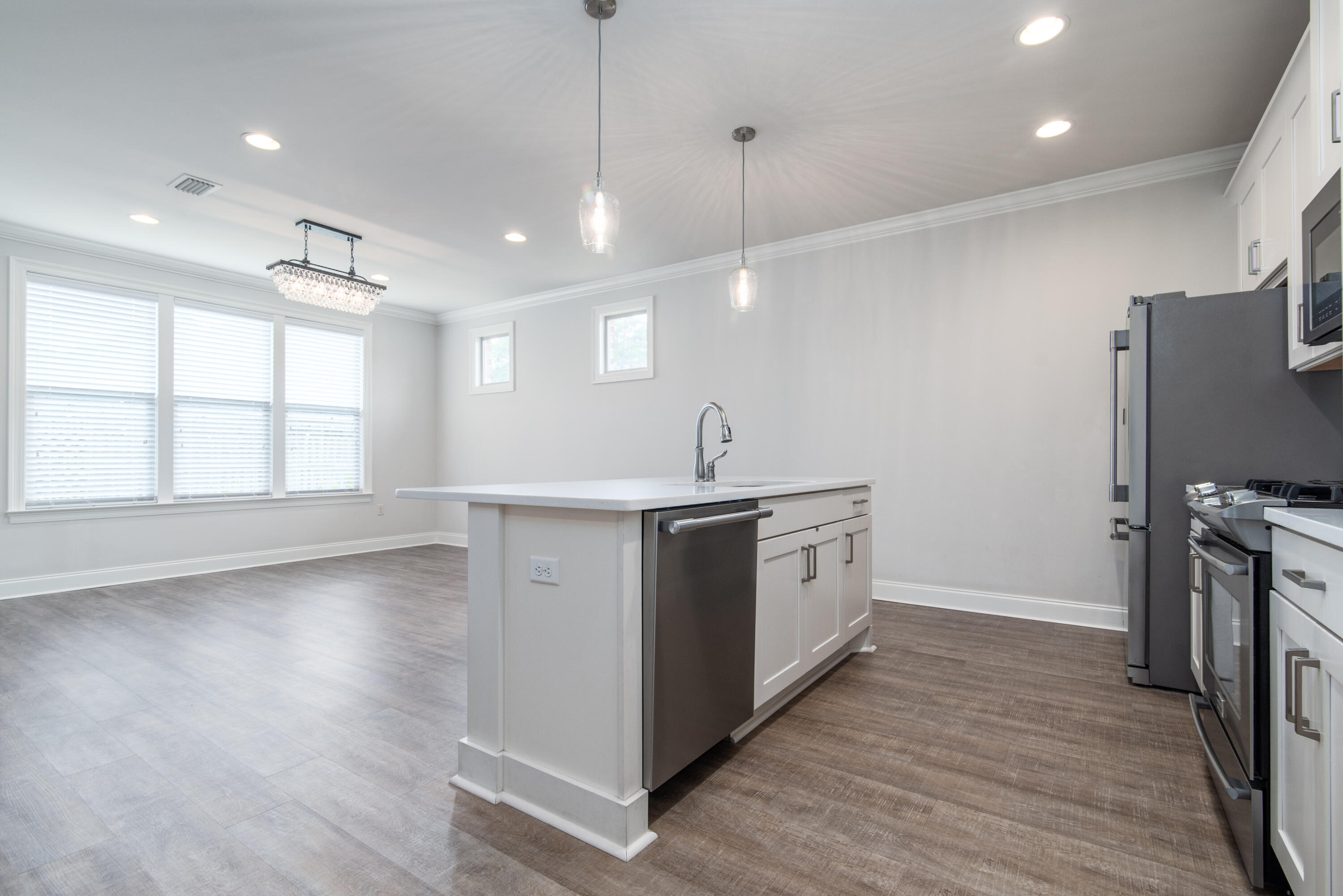 MAGNOLIA WOODS - Residential Lease