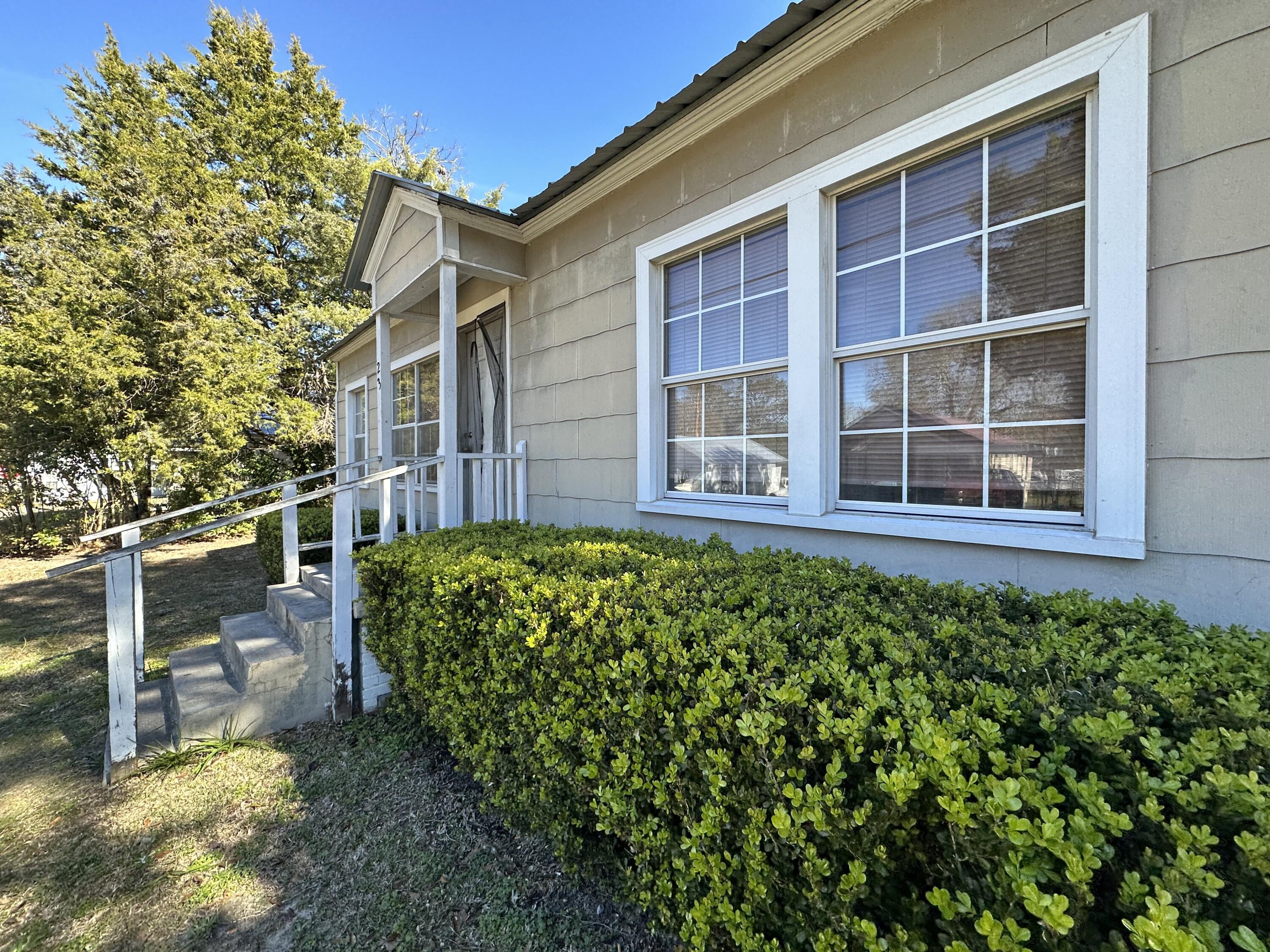 METES & BOUNDS - Residential