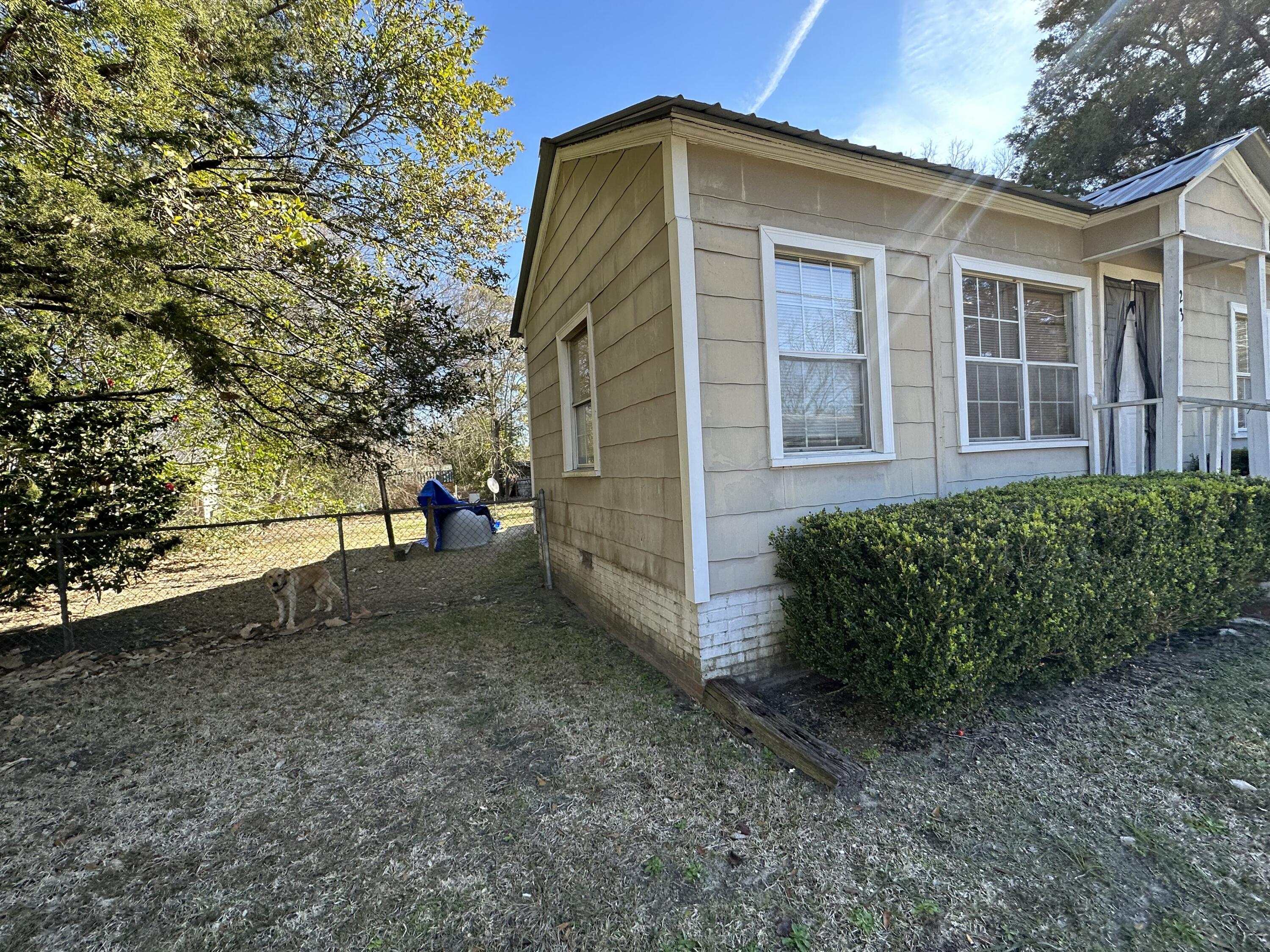 METES & BOUNDS - Residential