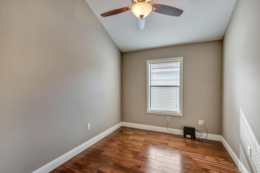 CALUSA BAY S/D - Residential