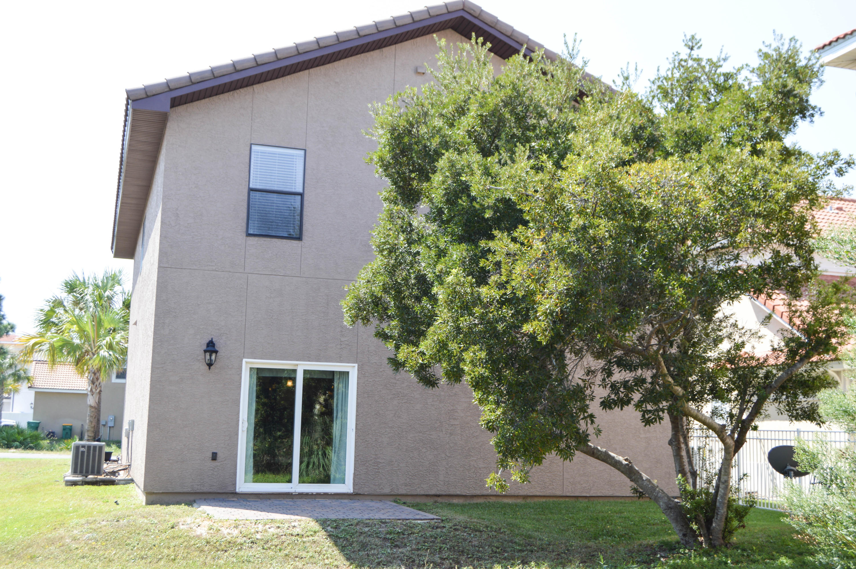 CALUSA BAY S/D - Residential