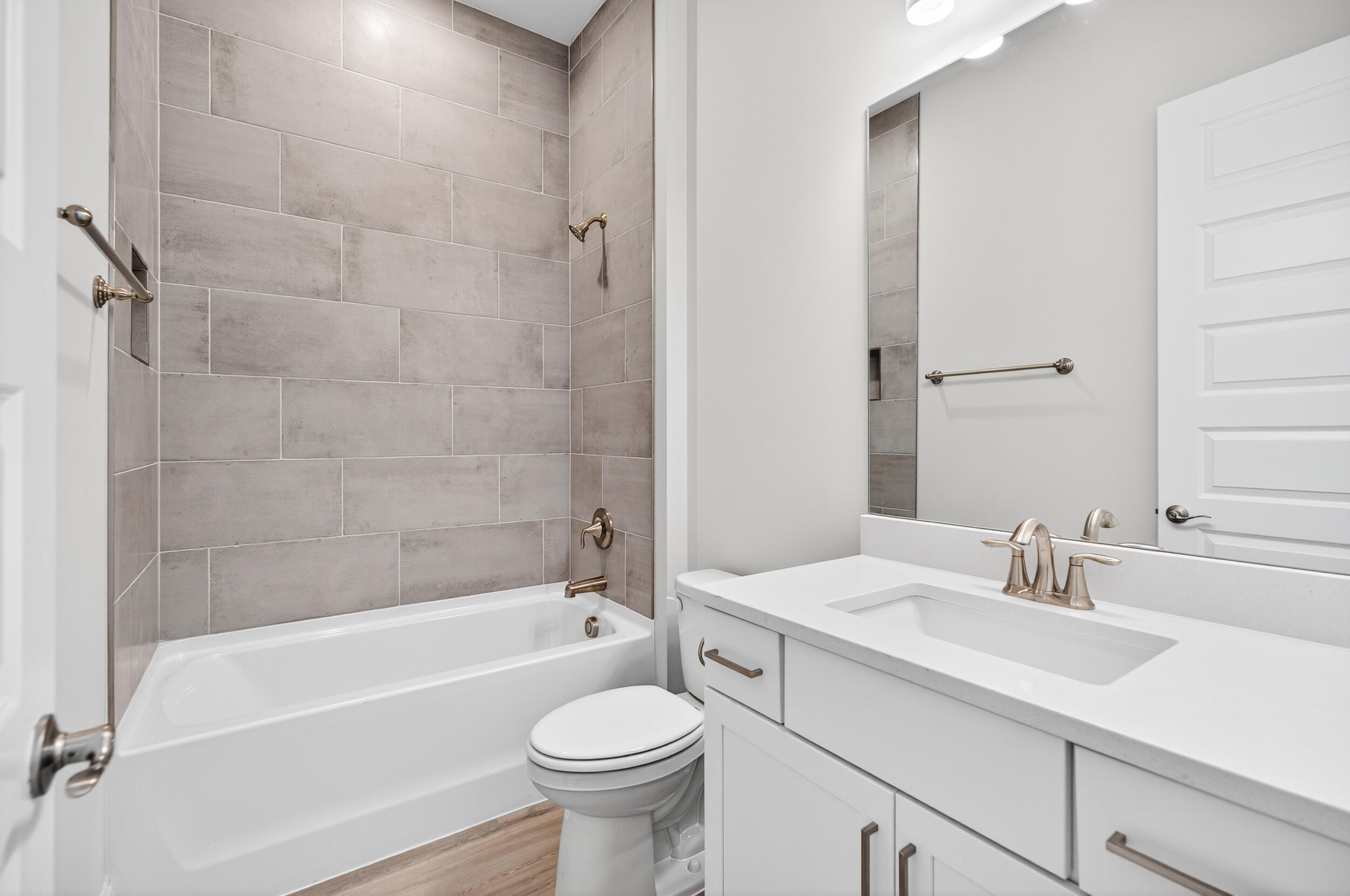 MAGNOLIA BAY ESTATES - Residential