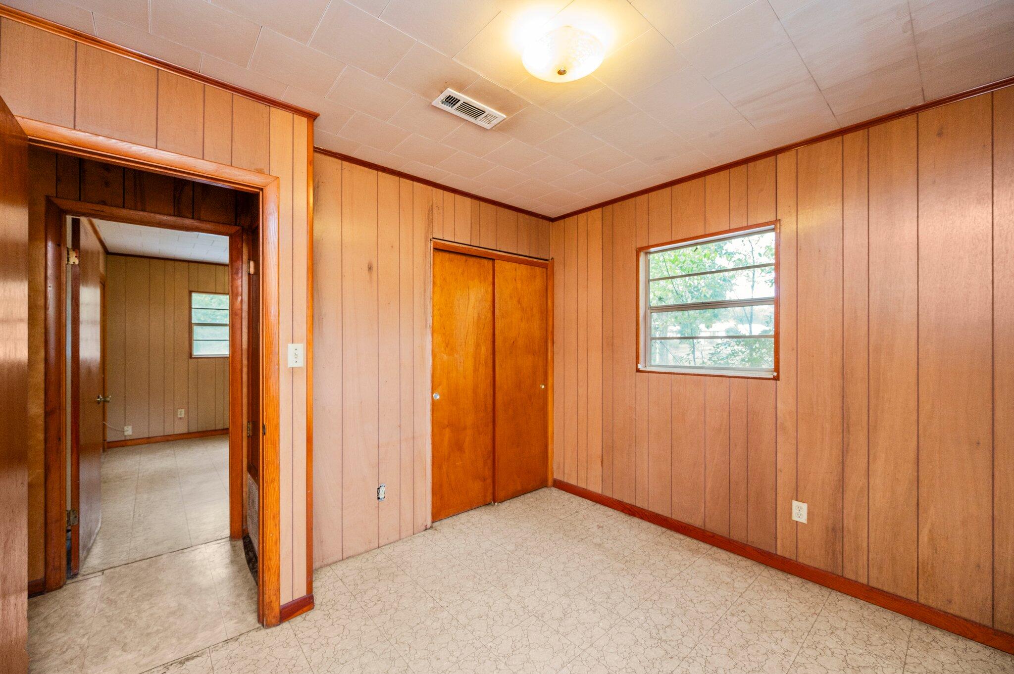 LINCOLN PARK - Residential