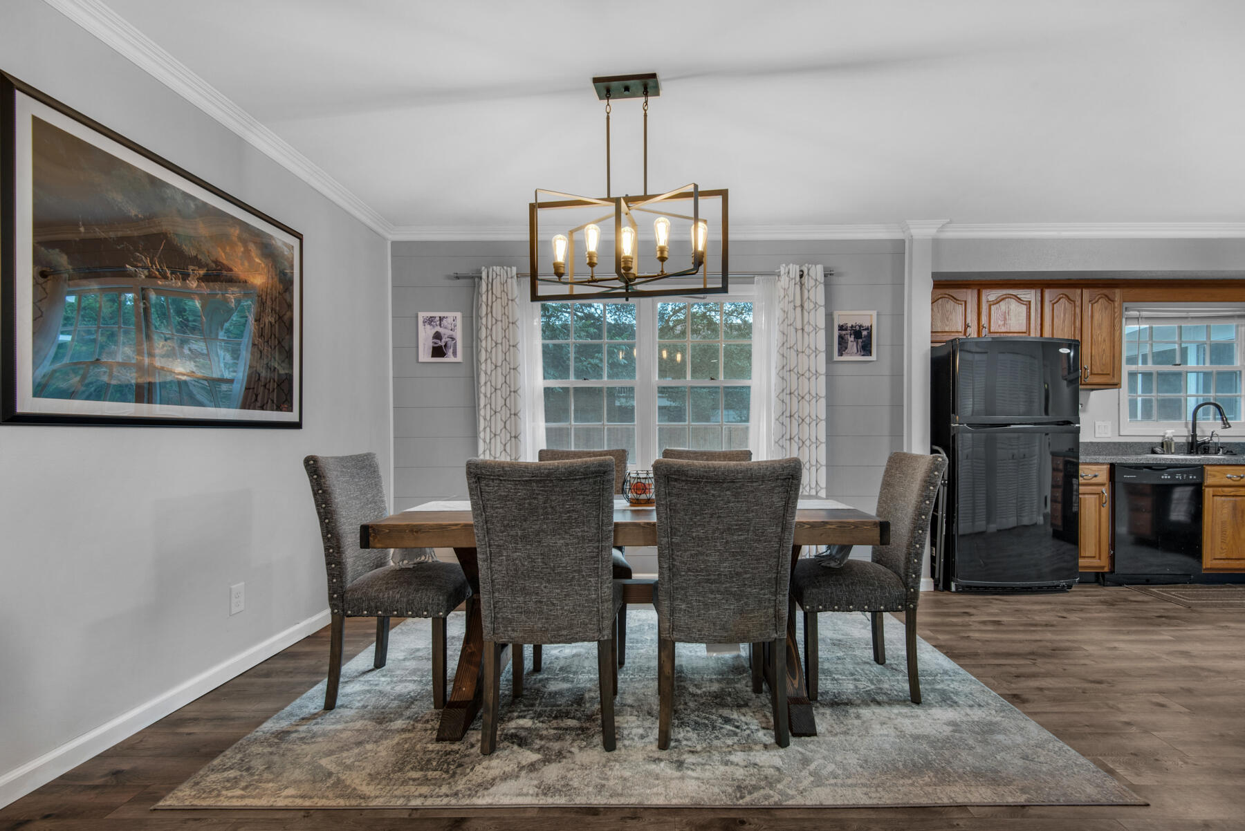 COLONIAL HEIGHTS - Residential