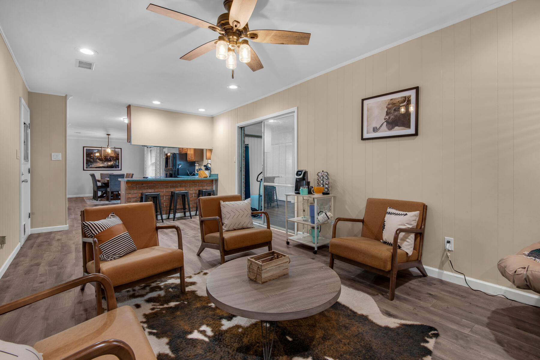 COLONIAL HEIGHTS - Residential