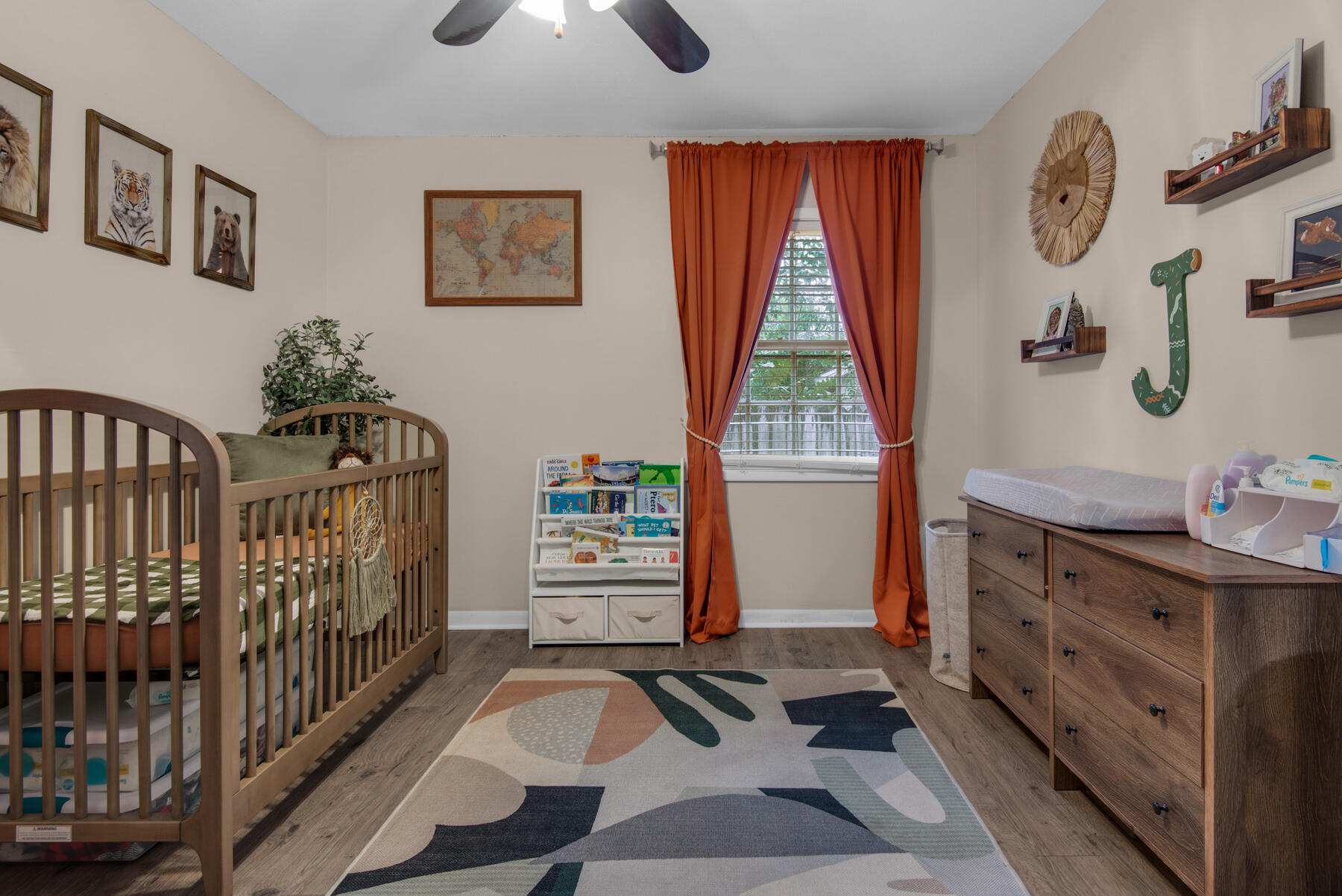 COLONIAL HEIGHTS - Residential