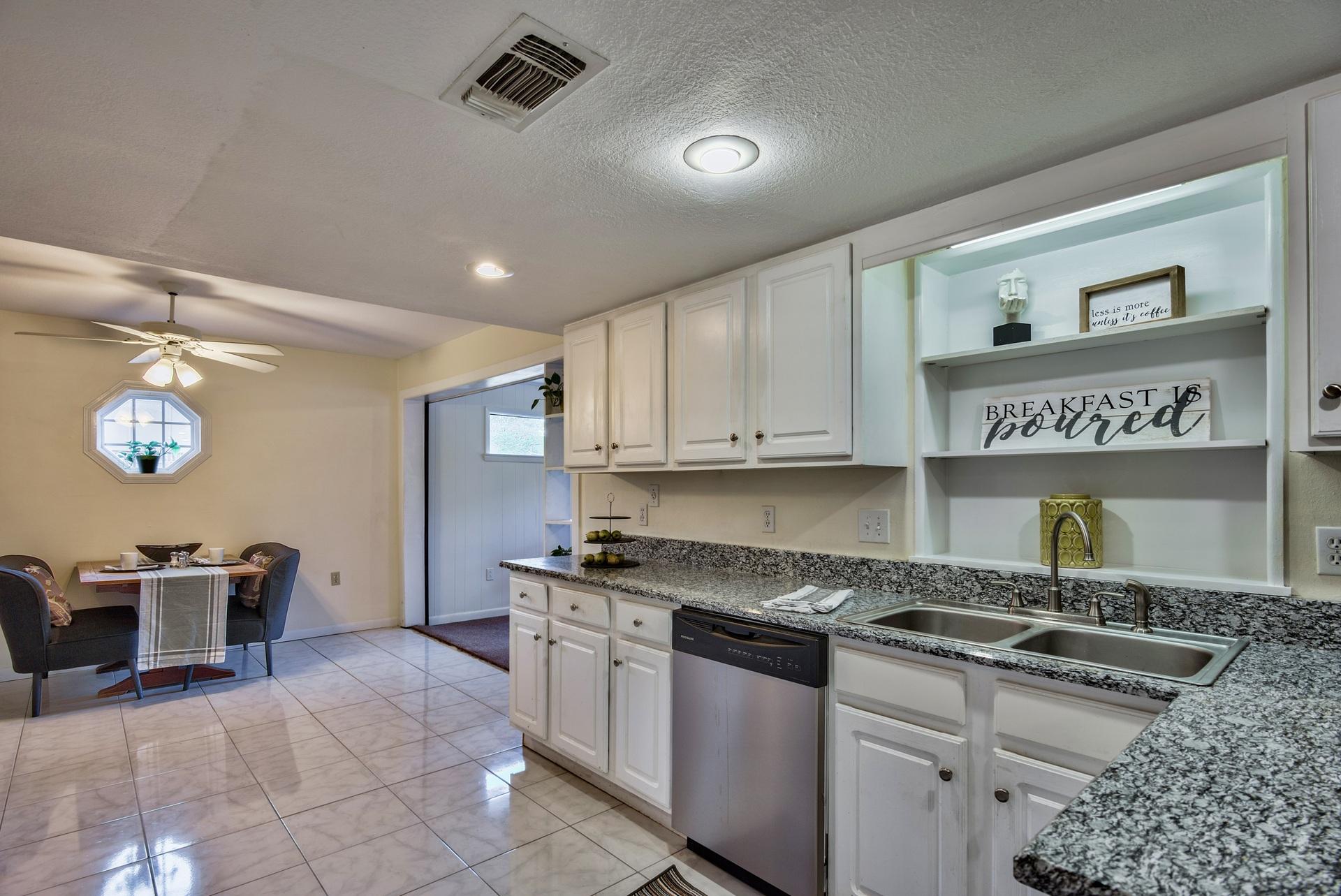 Poquito Bayou - Residential