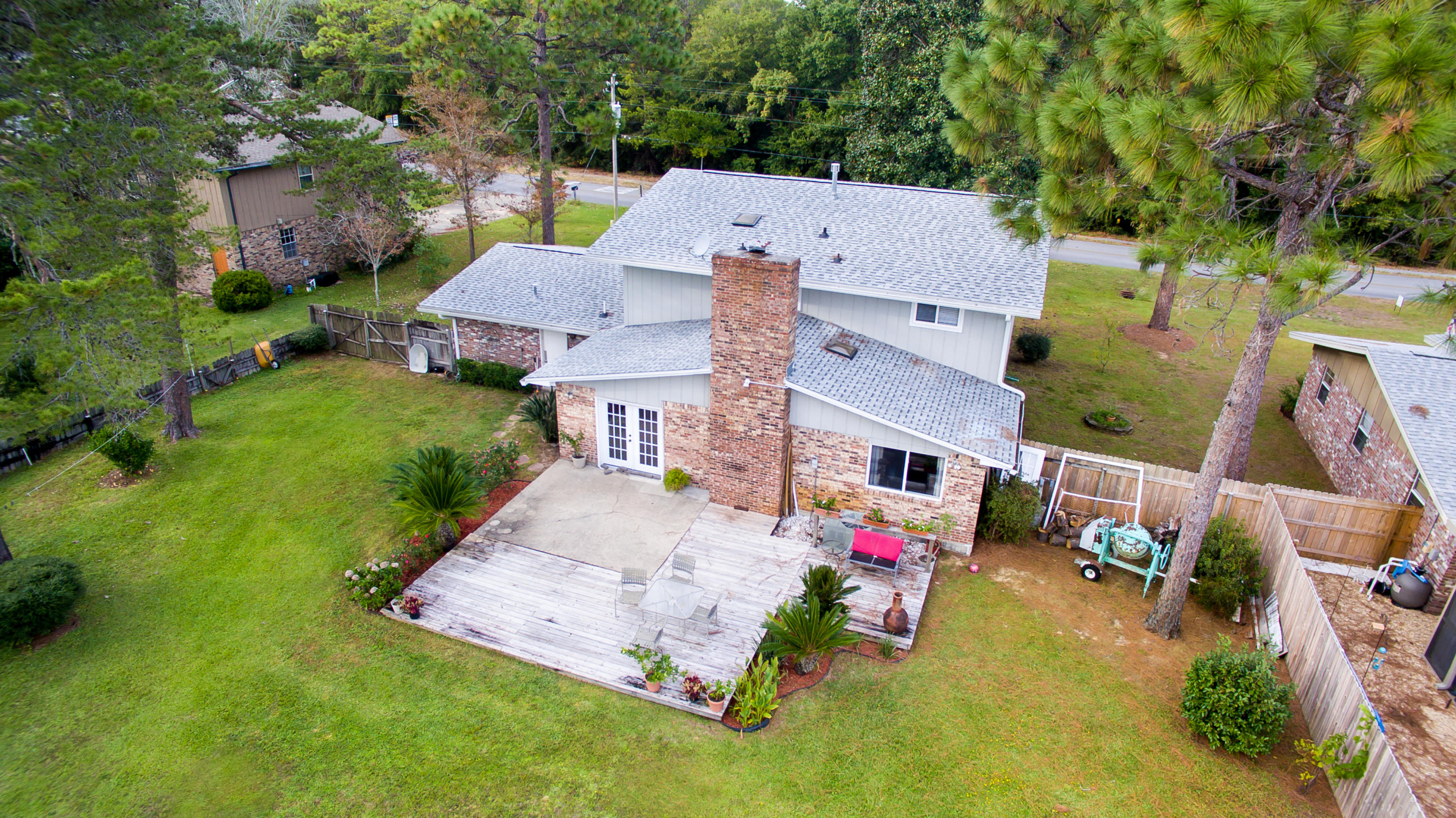 Poquito Bayou - Residential