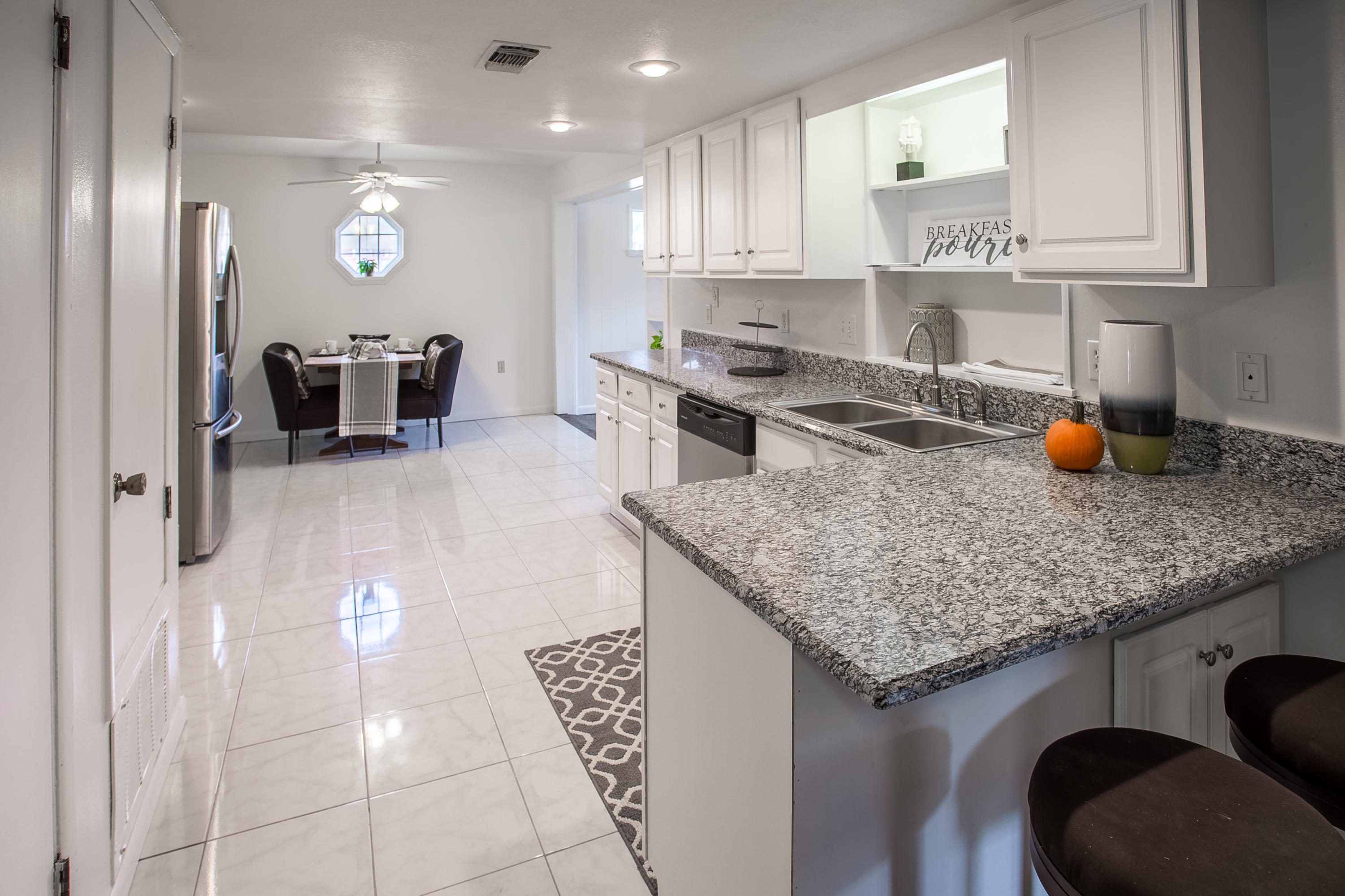 Poquito Bayou - Residential