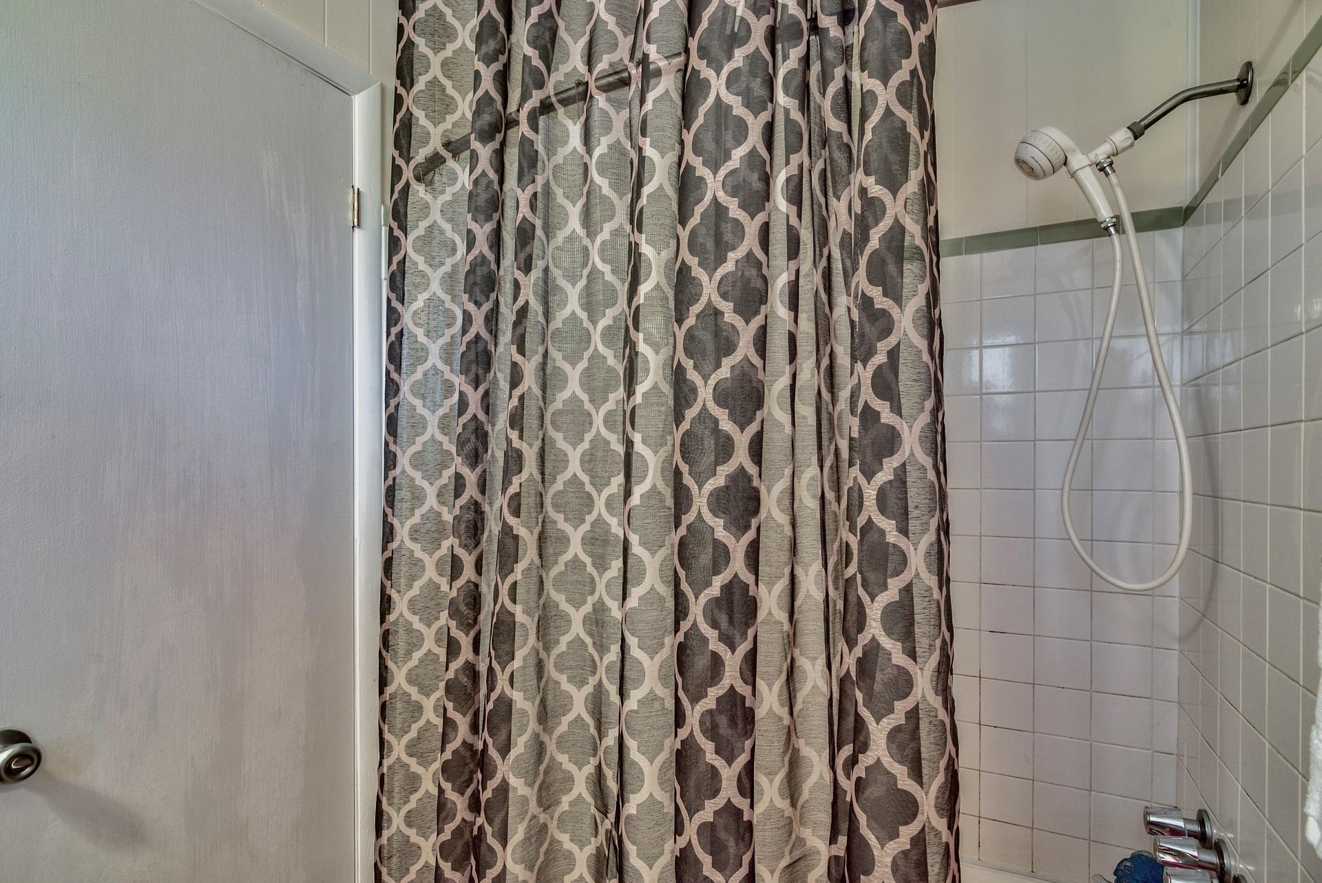 Poquito Bayou - Residential