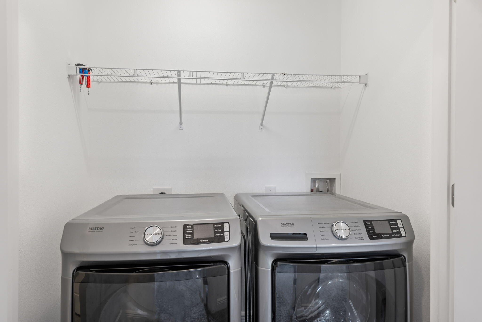 RESERVE POINTE - Residential