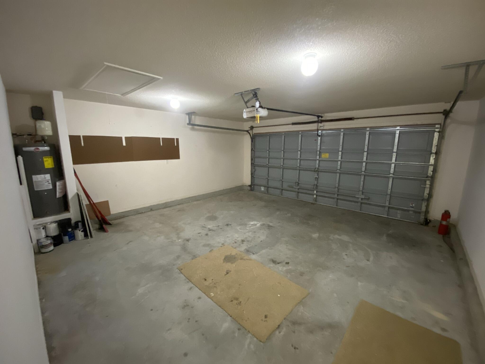 HAMPTON RIDGE ESTATES - Residential