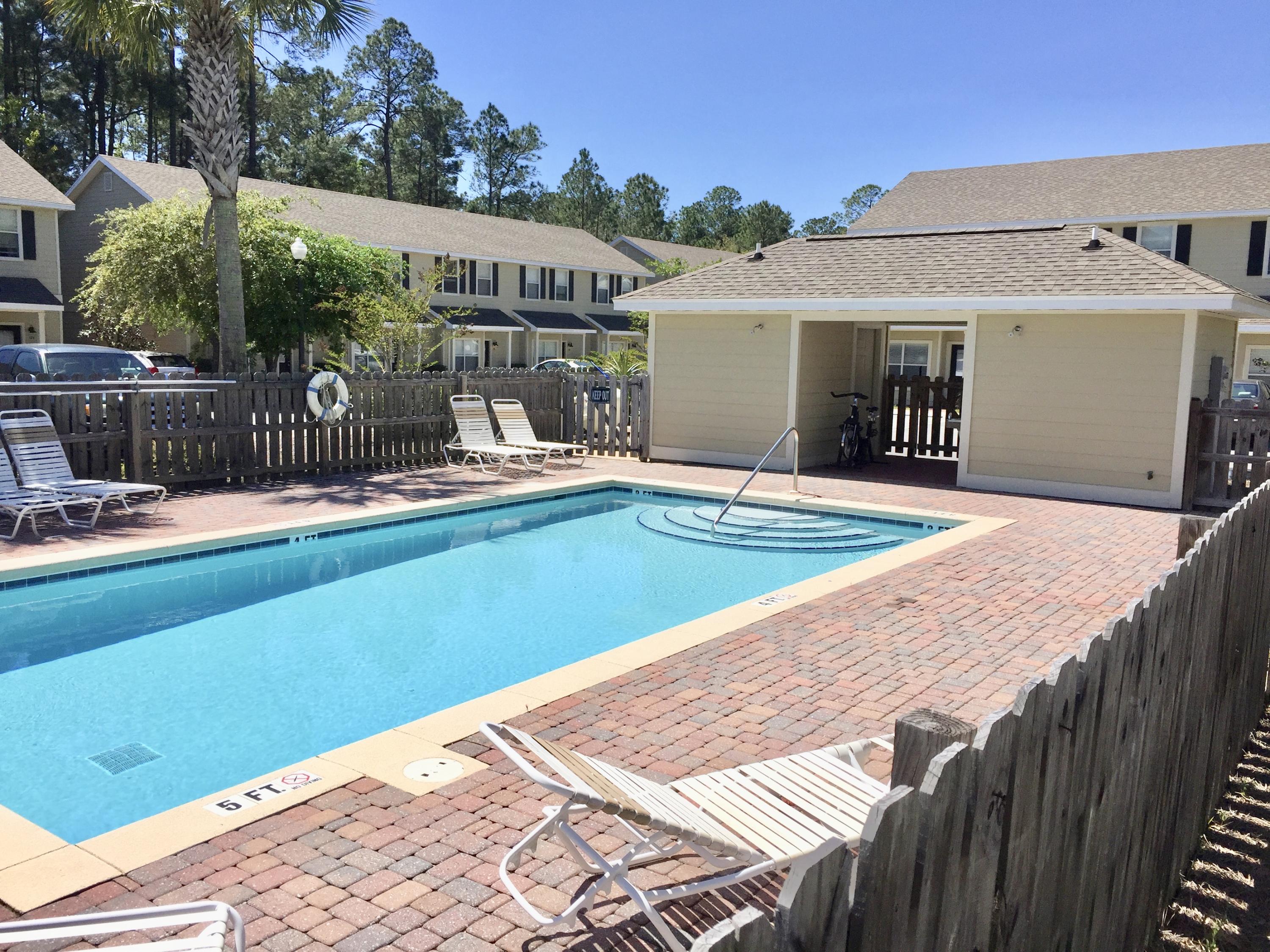 PALMS OF FREEPORT - Residential