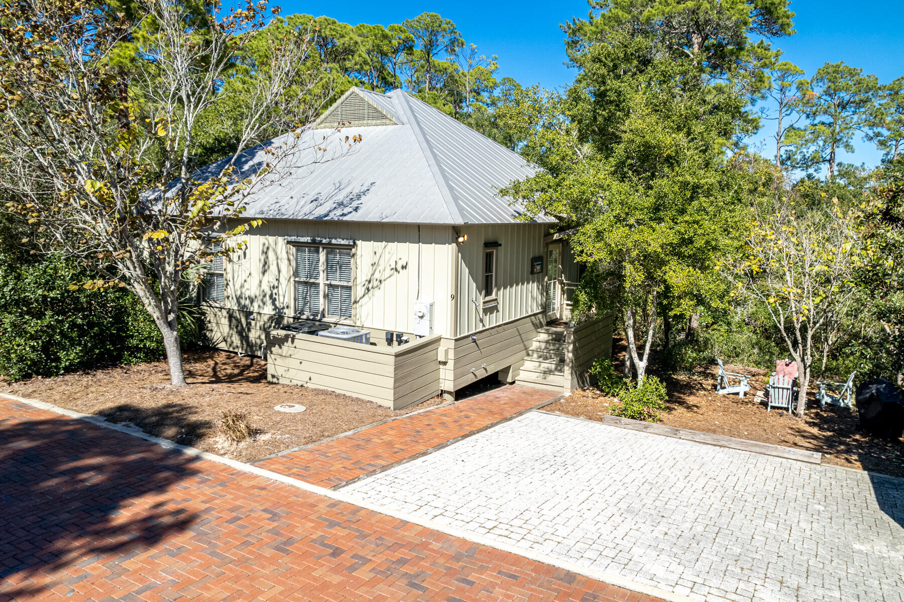 MAGNOLIA COTTAGES BY THE SEA - Residential
