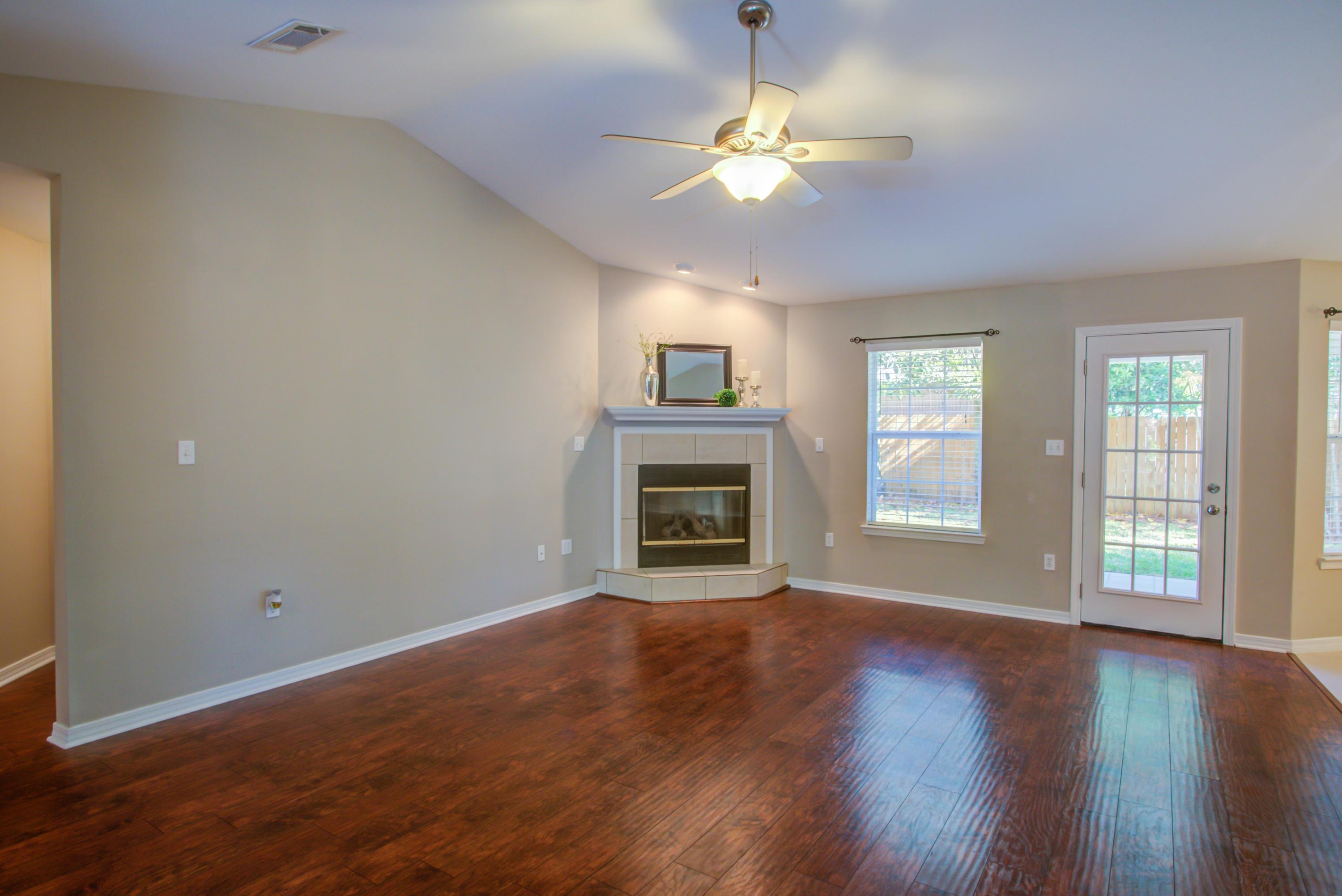 HELMS & ALLEN - Residential