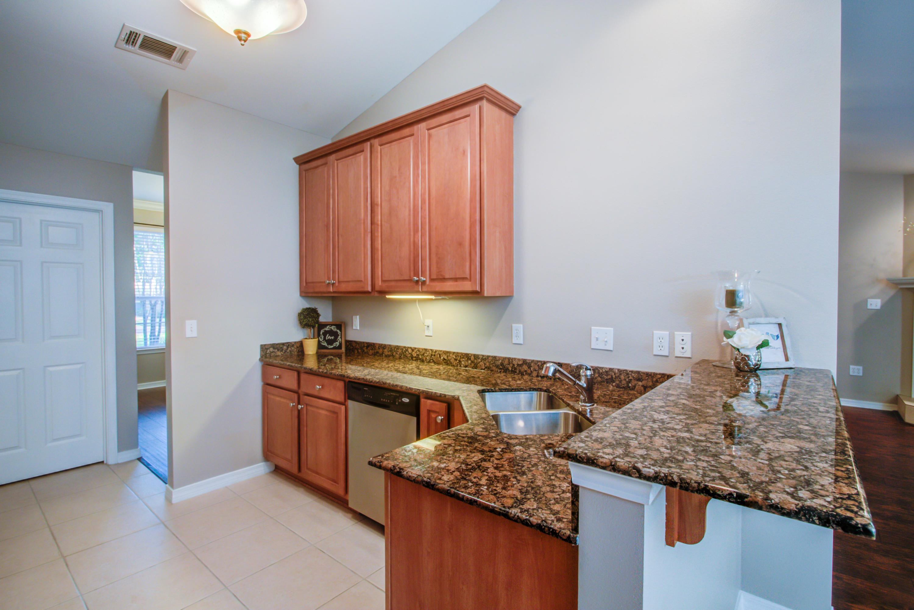 HELMS & ALLEN - Residential