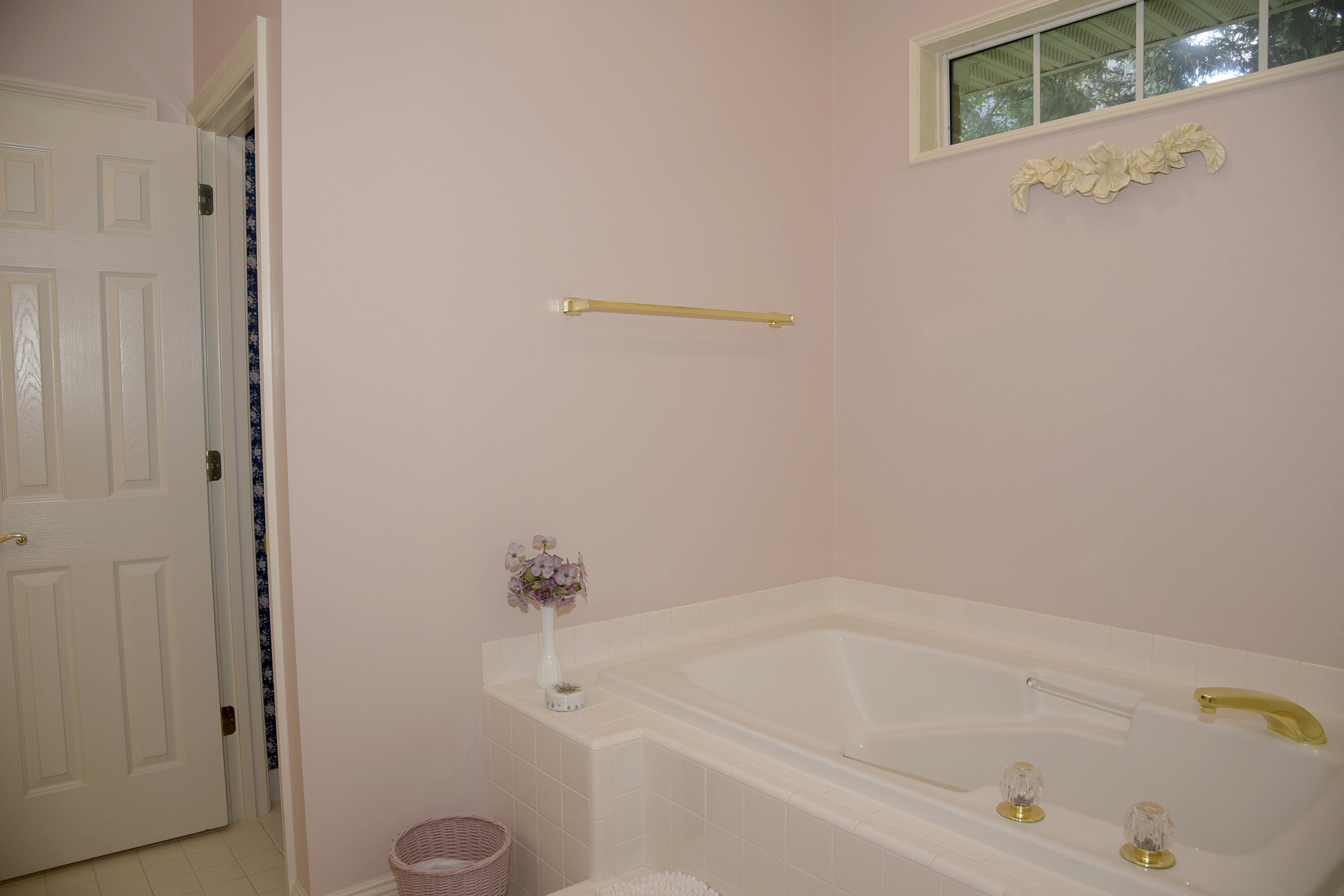 TURNBERRY PLACE - Residential