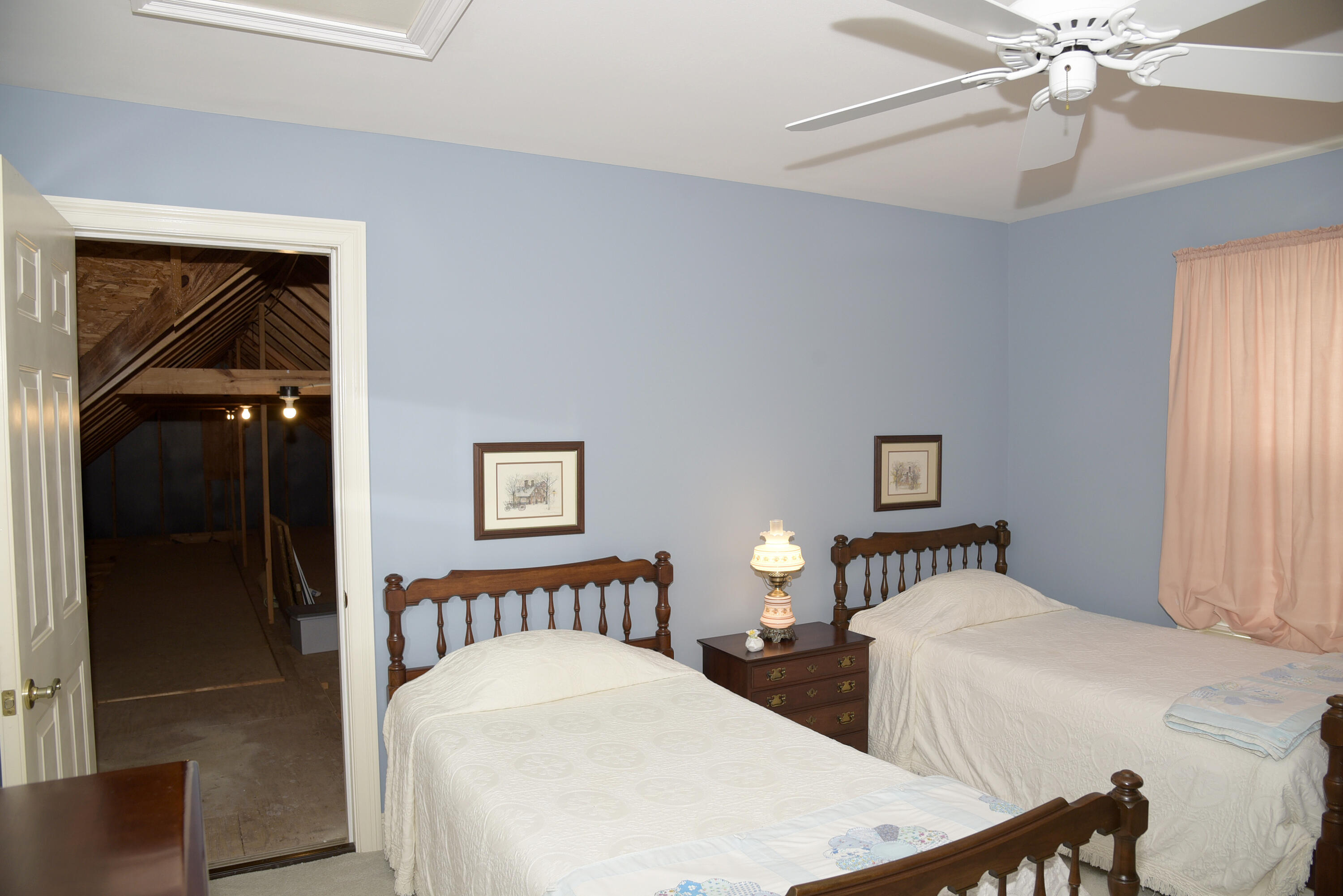 TURNBERRY PLACE - Residential