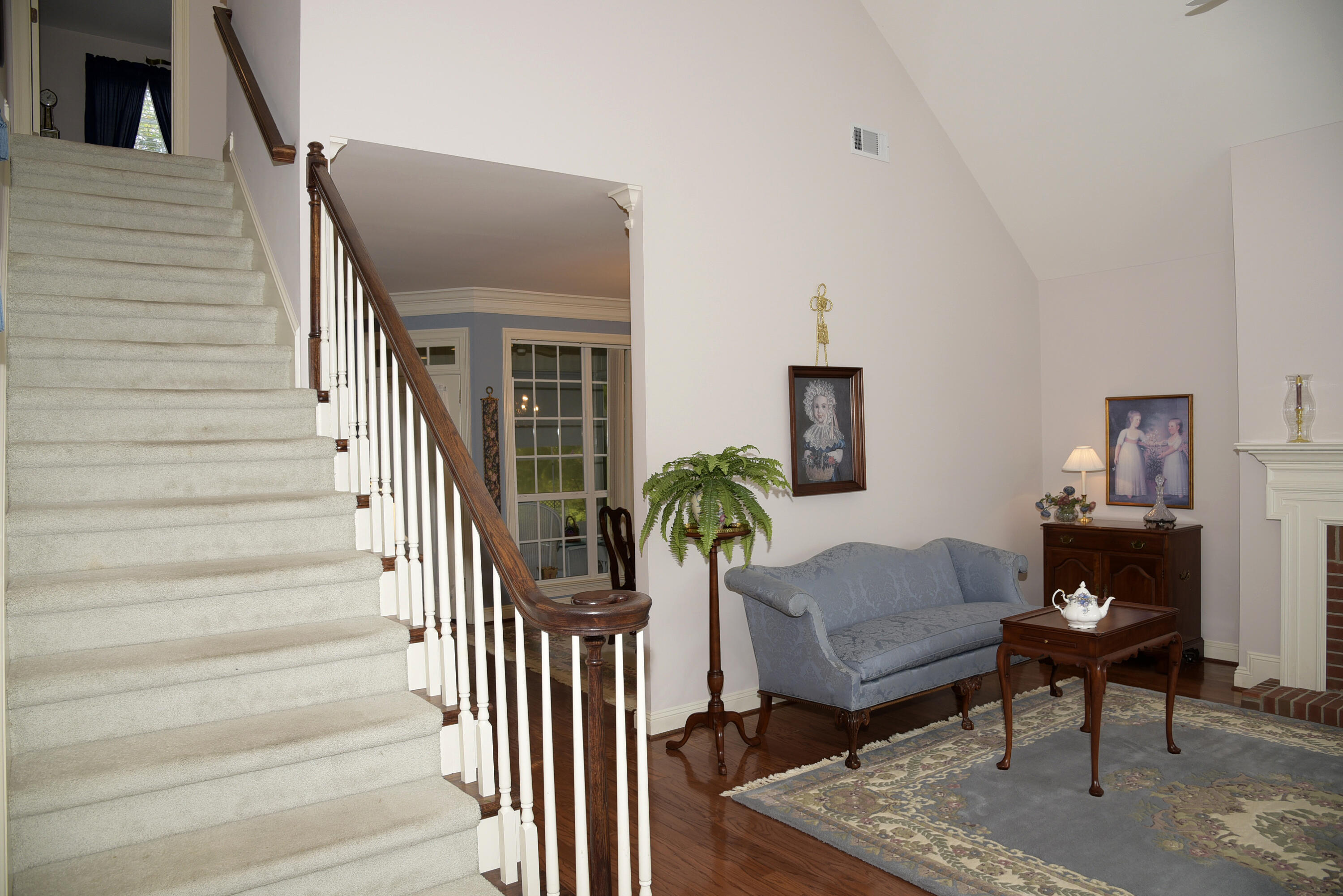 TURNBERRY PLACE - Residential