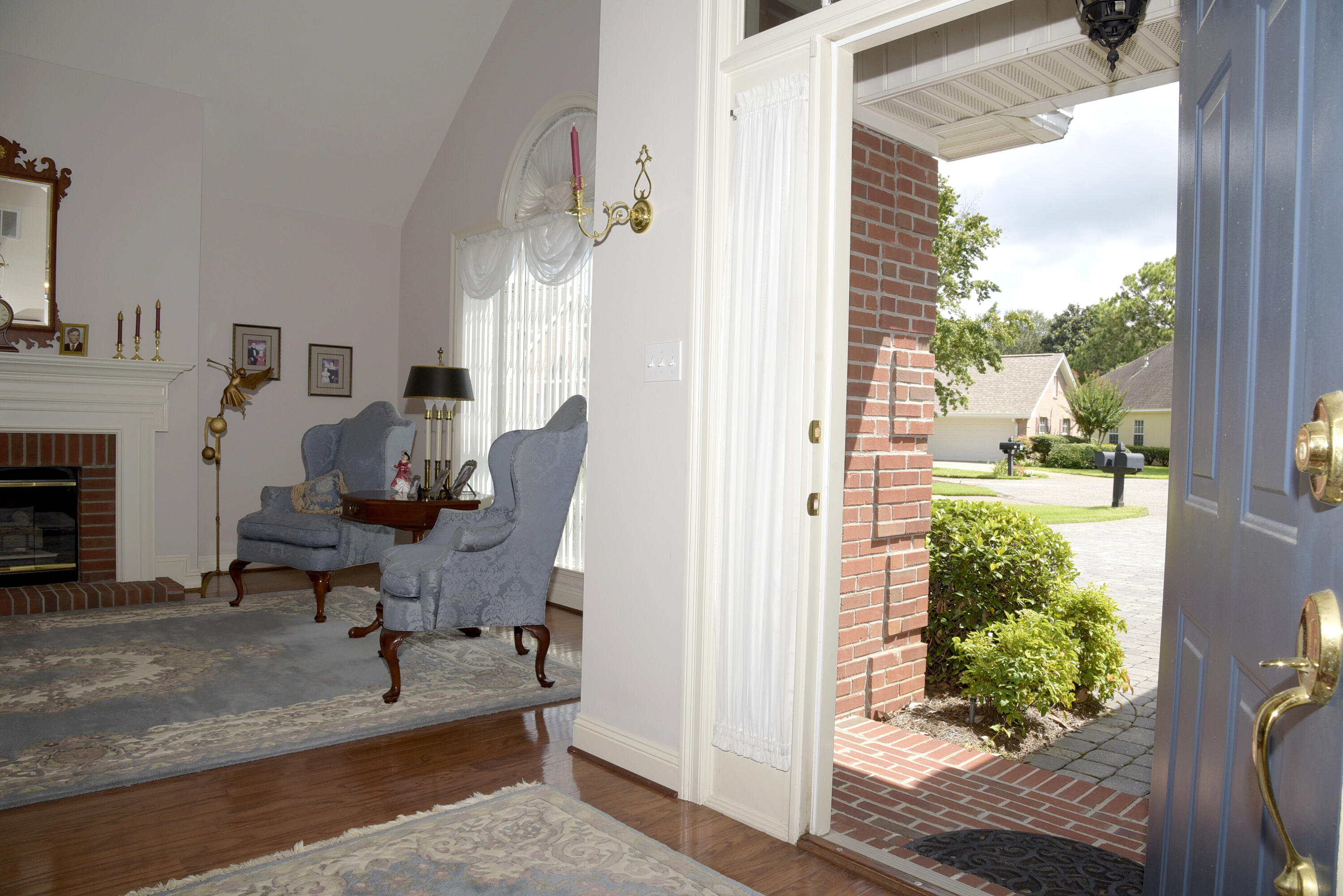 TURNBERRY PLACE - Residential