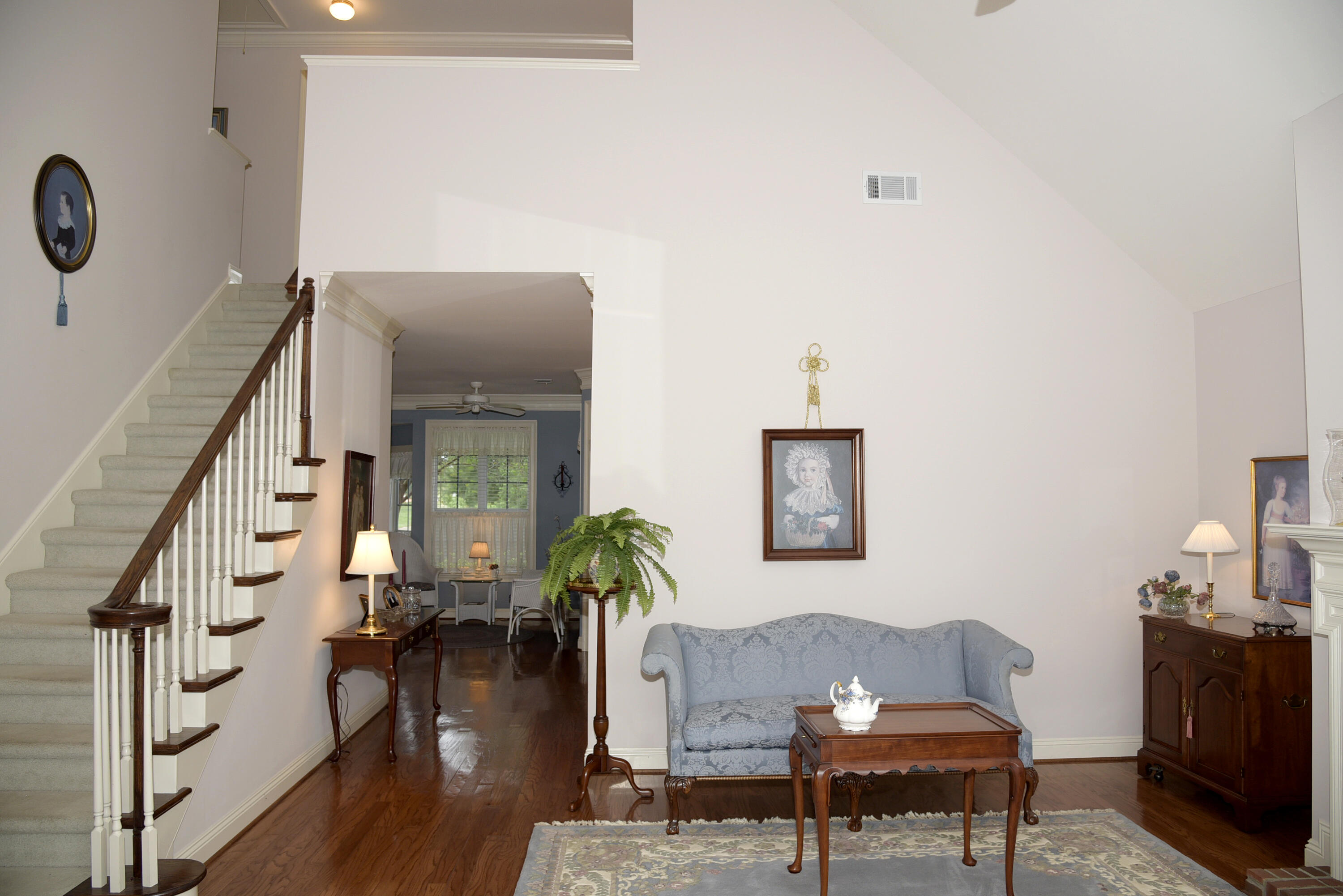 TURNBERRY PLACE - Residential