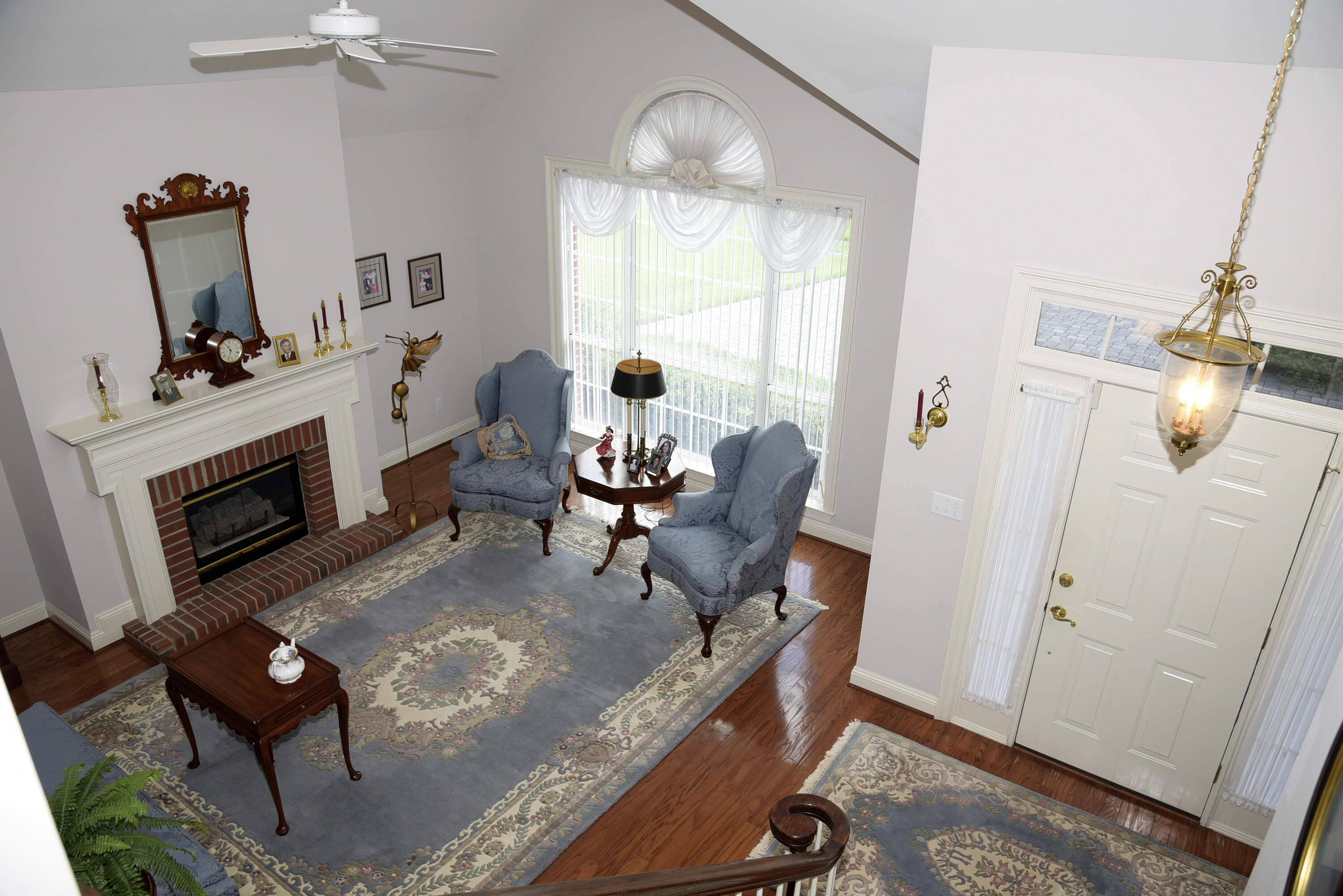 TURNBERRY PLACE - Residential