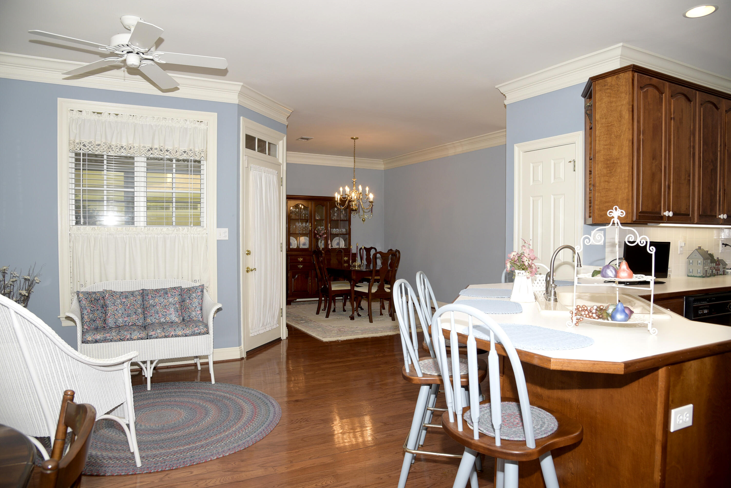 TURNBERRY PLACE - Residential