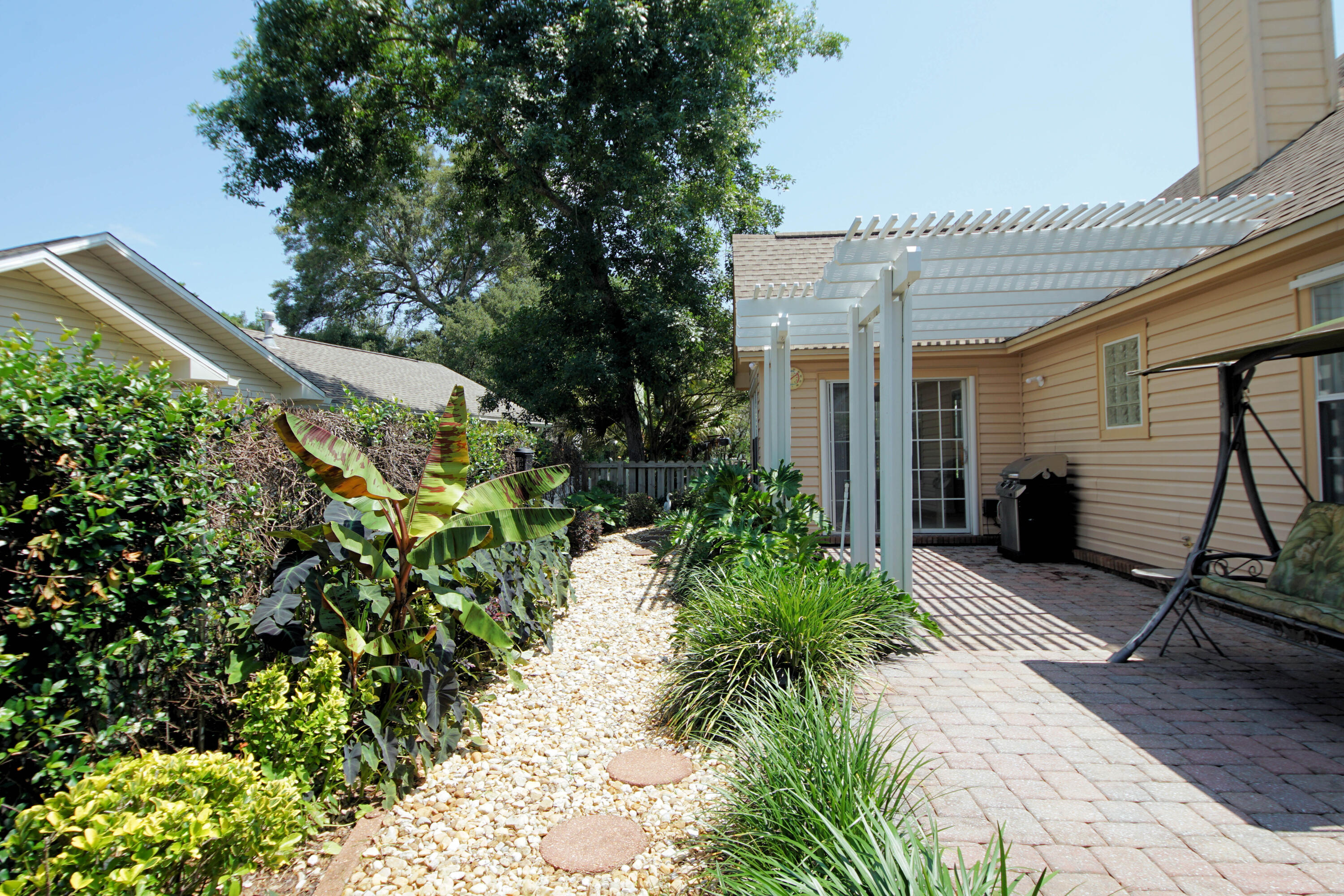 FAIRWAY LAKES PH 2 - Residential