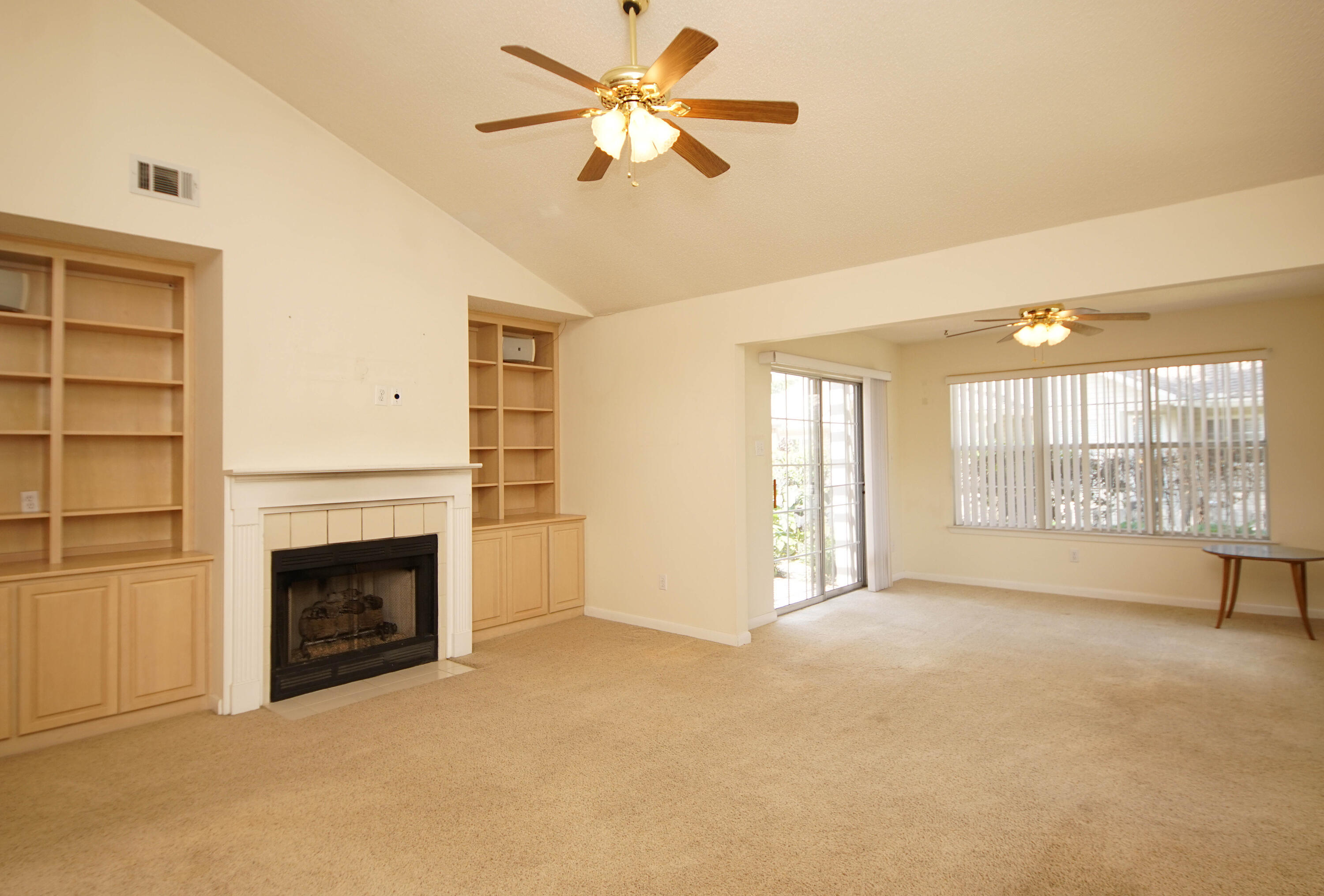 FAIRWAY LAKES PH 2 - Residential