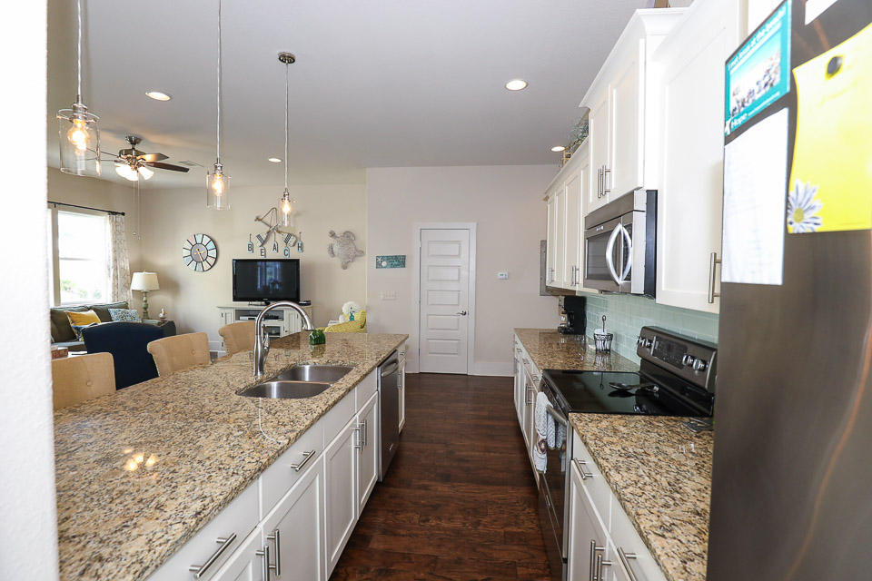 GULF REFLECTIONS - Residential