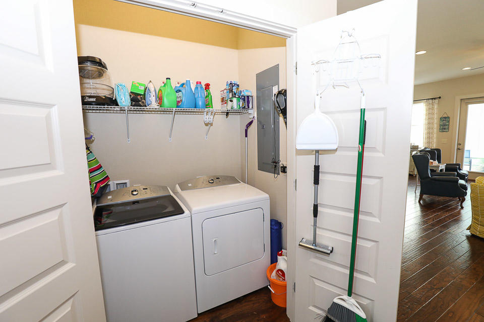 GULF REFLECTIONS - Residential