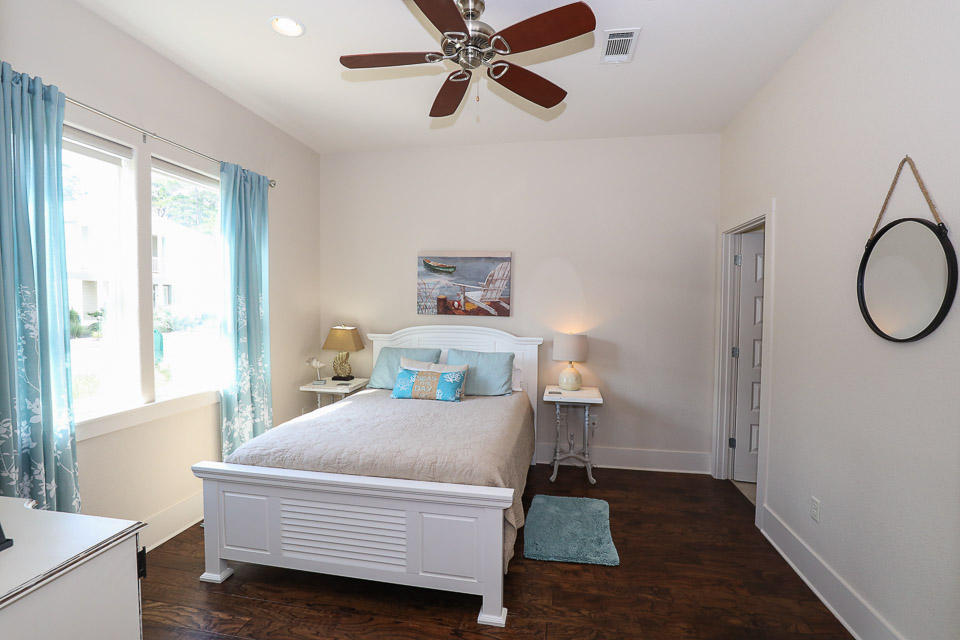 GULF REFLECTIONS - Residential