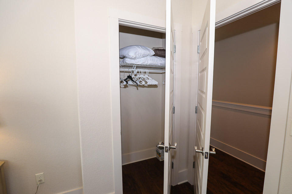 GULF REFLECTIONS - Residential