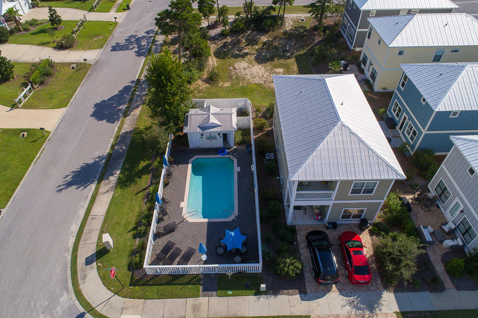 GULF REFLECTIONS - Residential