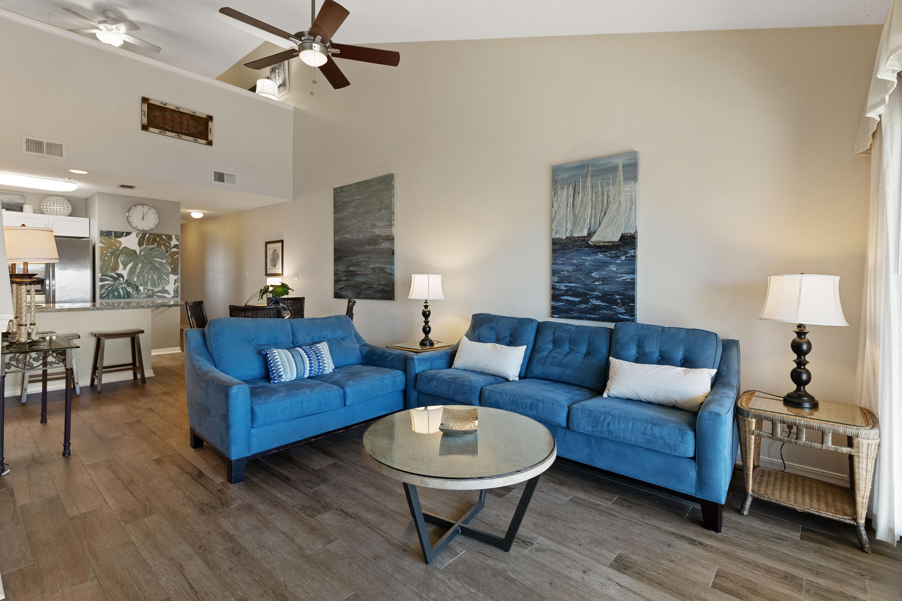 MARAVILLA CONDO 2 - Residential